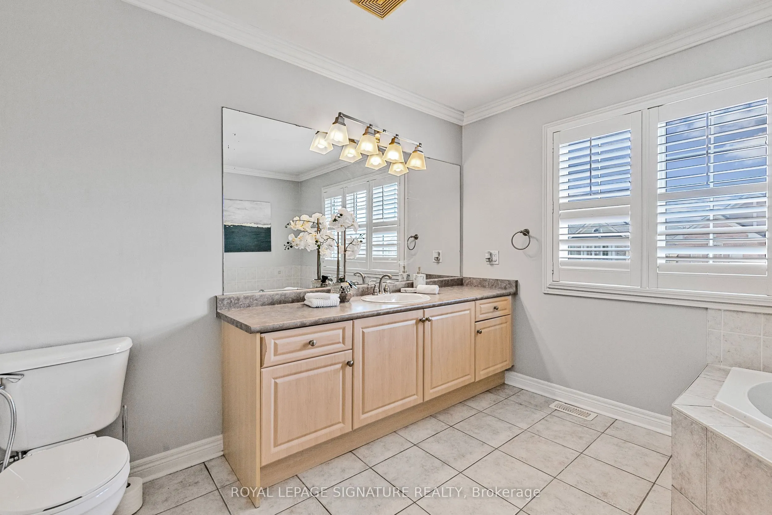 2295 Rochester Circle, #25