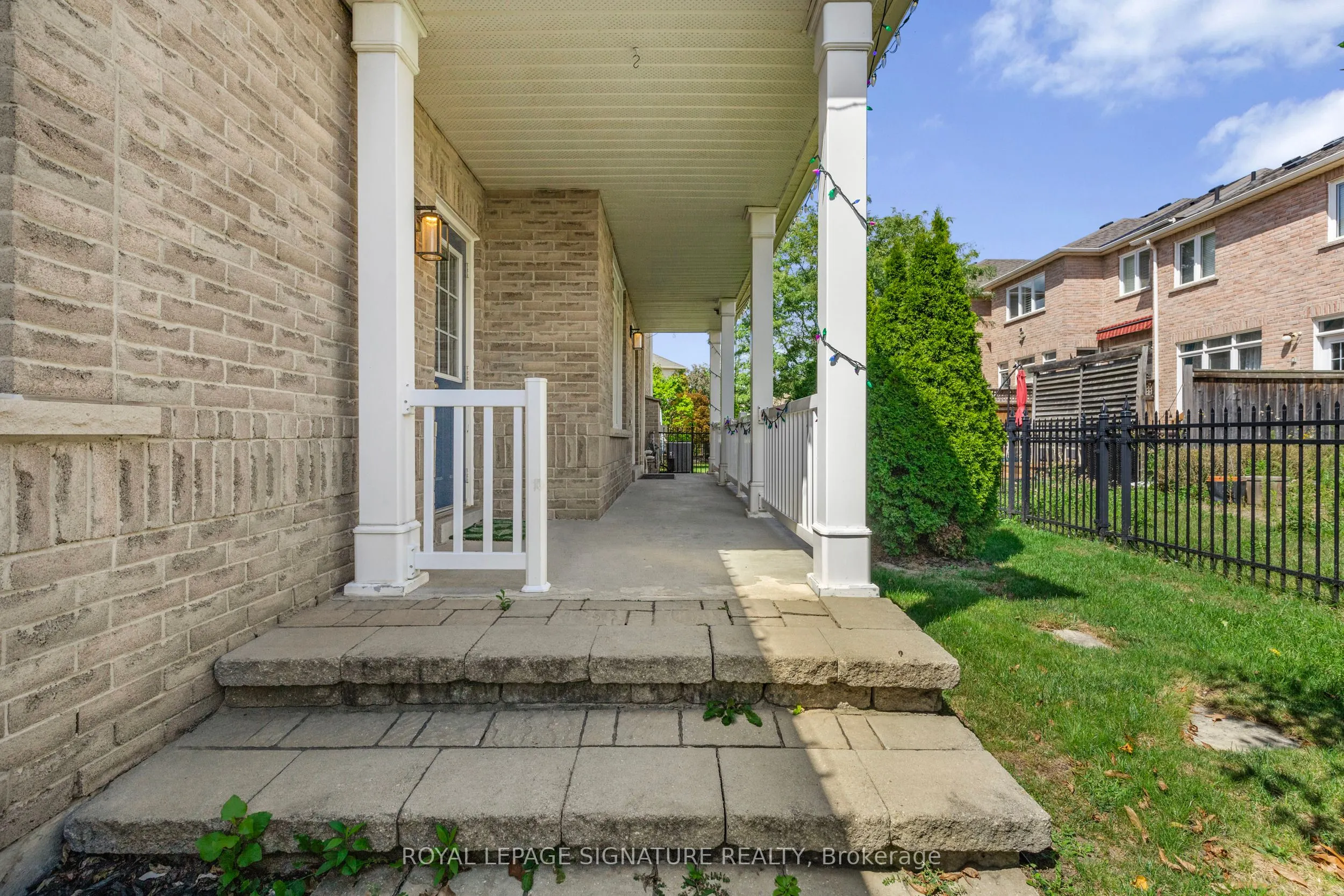 2295 Rochester Circle, #25