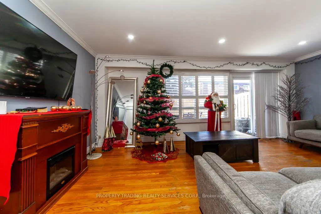 456 Silverstone Drive, #71