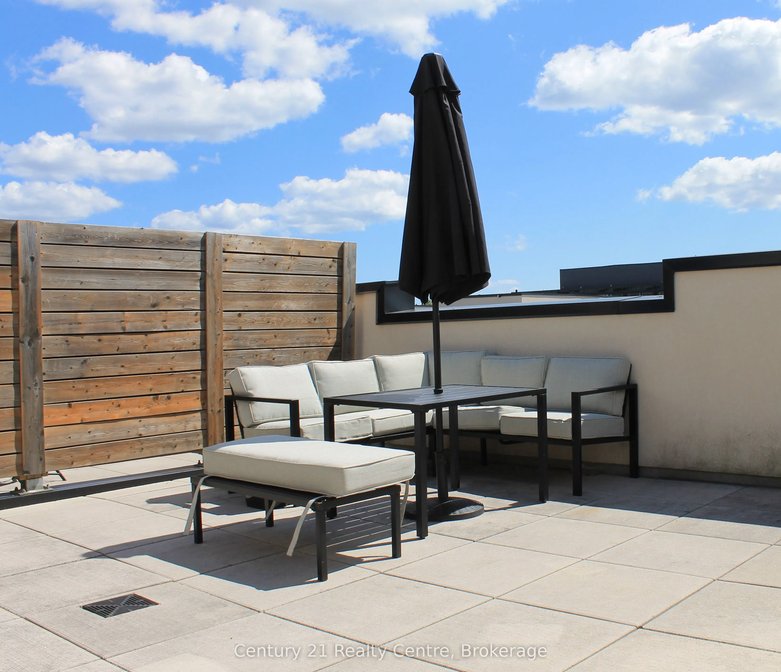 1127 Cooke Boulevard On L5m 7c5 Boulevard, #507