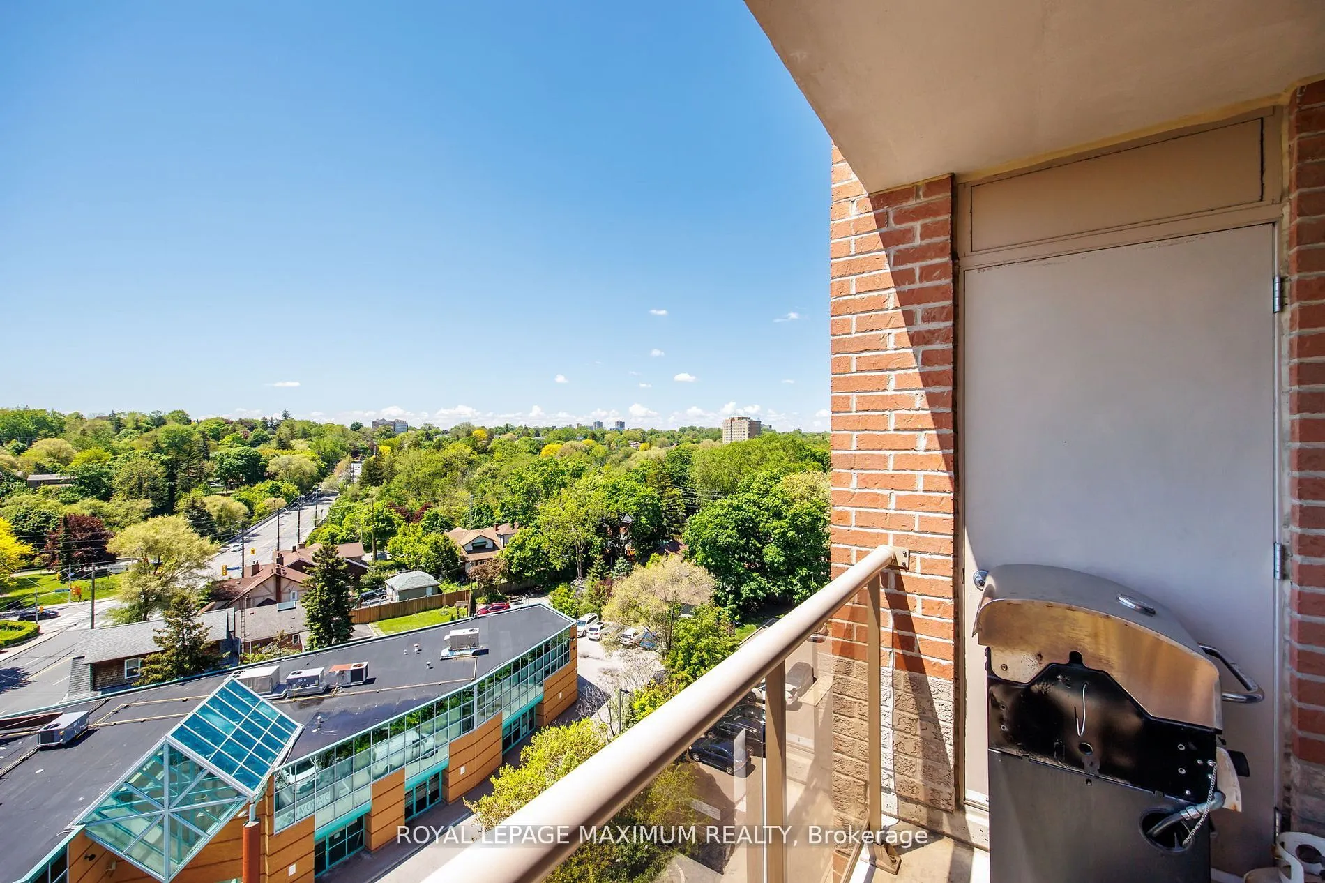2088 Lawrence Avenue W, #807