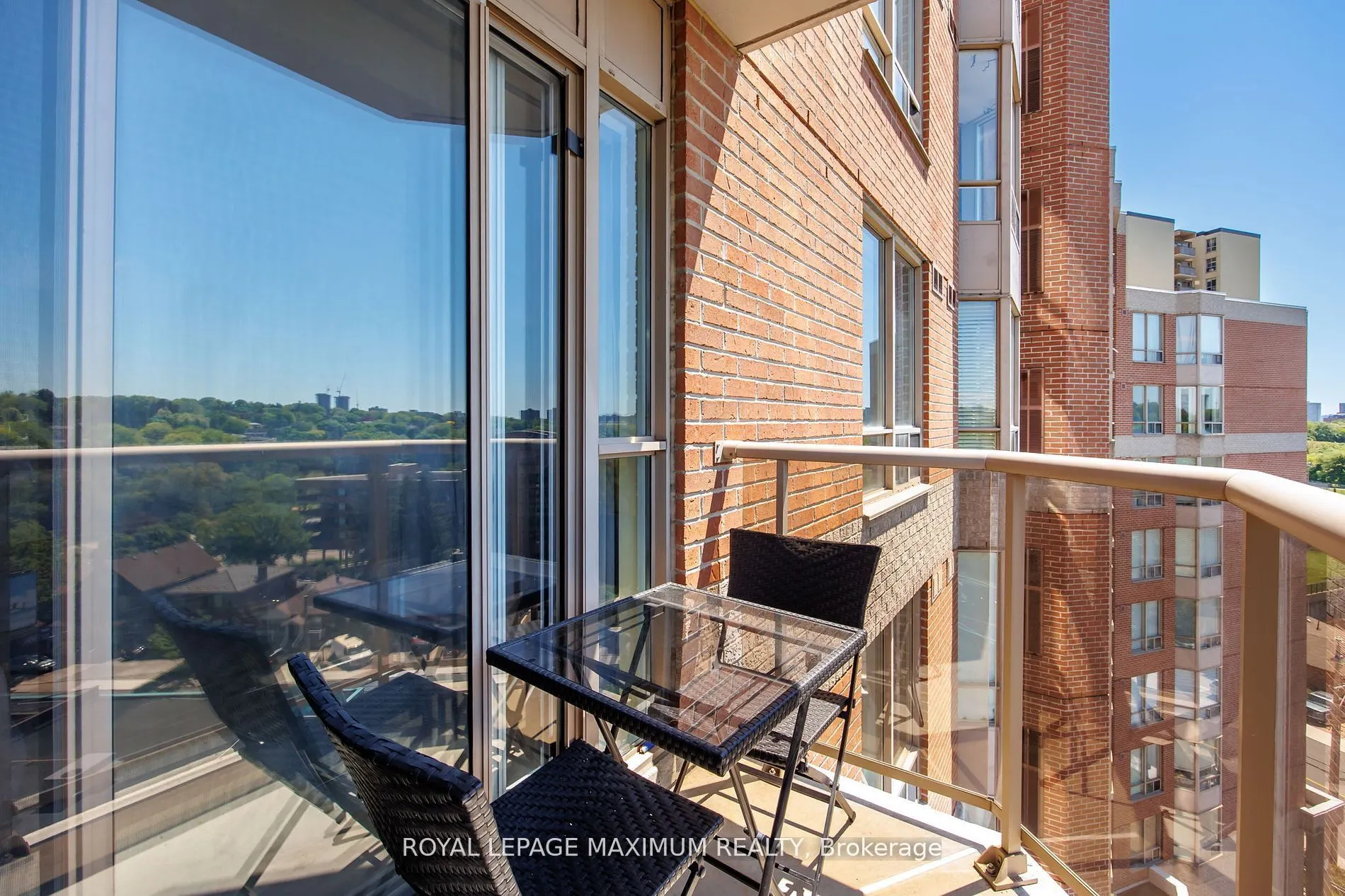 2088 Lawrence Avenue W, #807