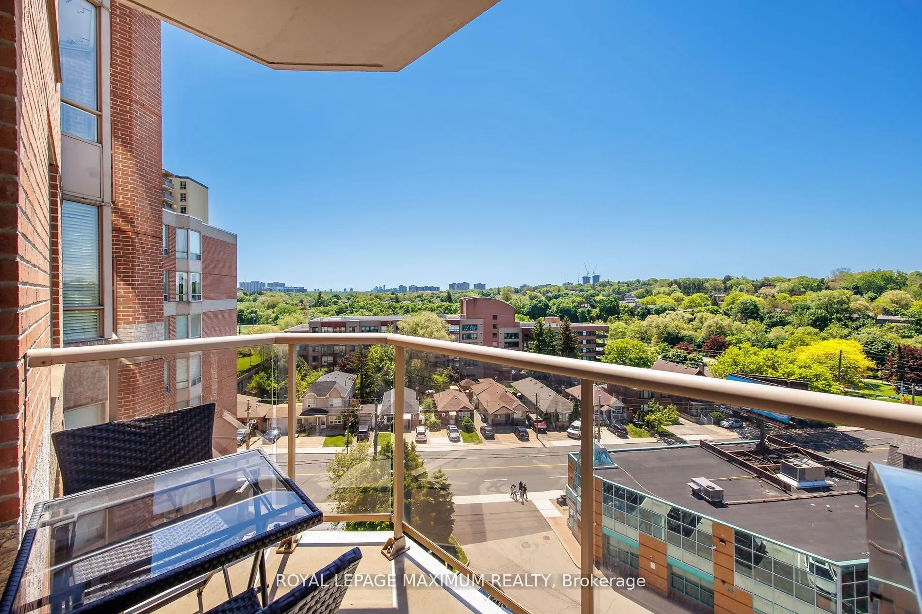 2088 Lawrence Avenue W, #807