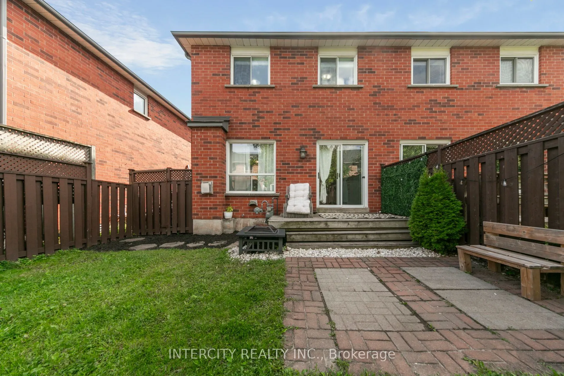 665 Fothergill Boulevard