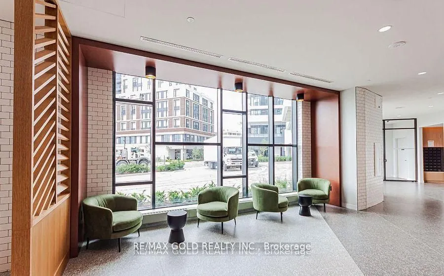2495 Eglinton Avenue W, #1903