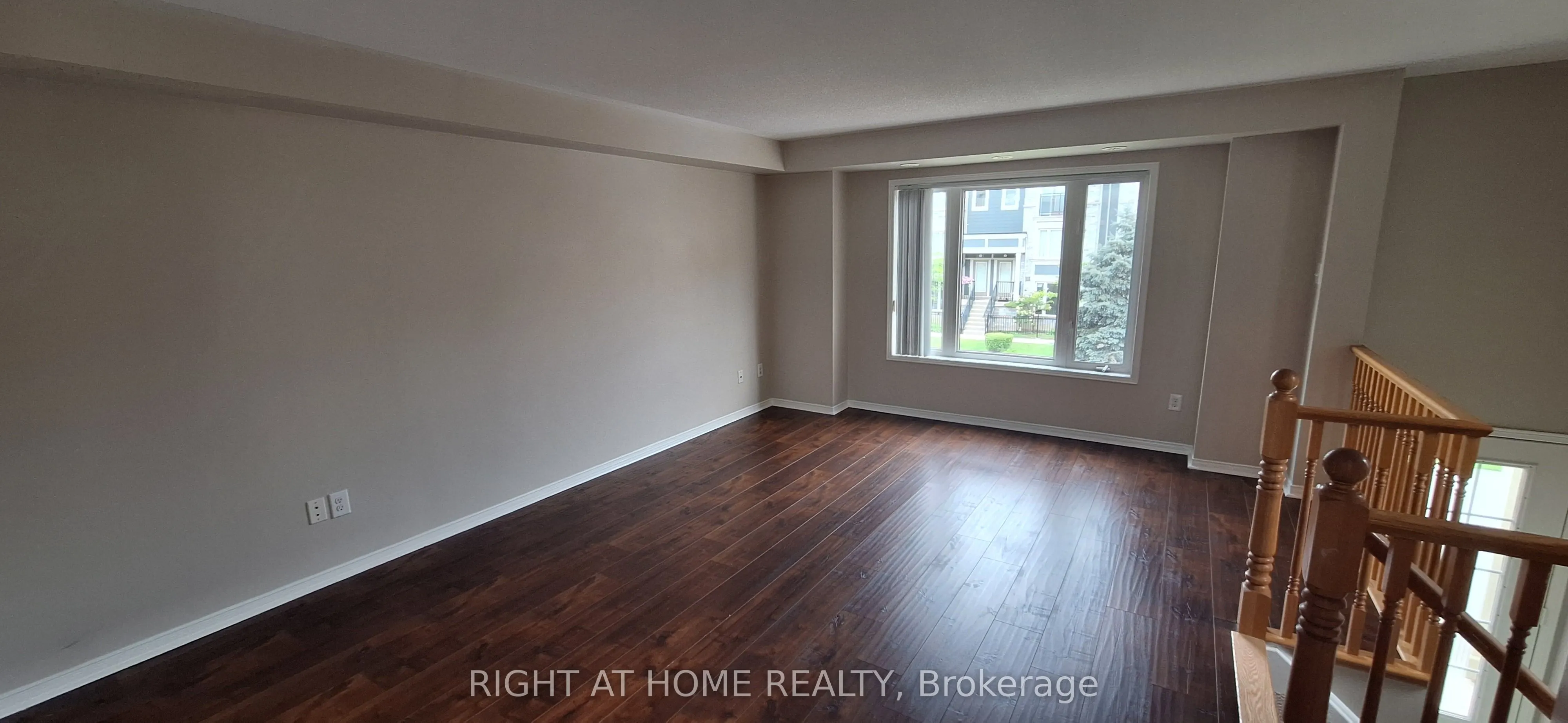 3050 Erin Centre Boulevard, #162