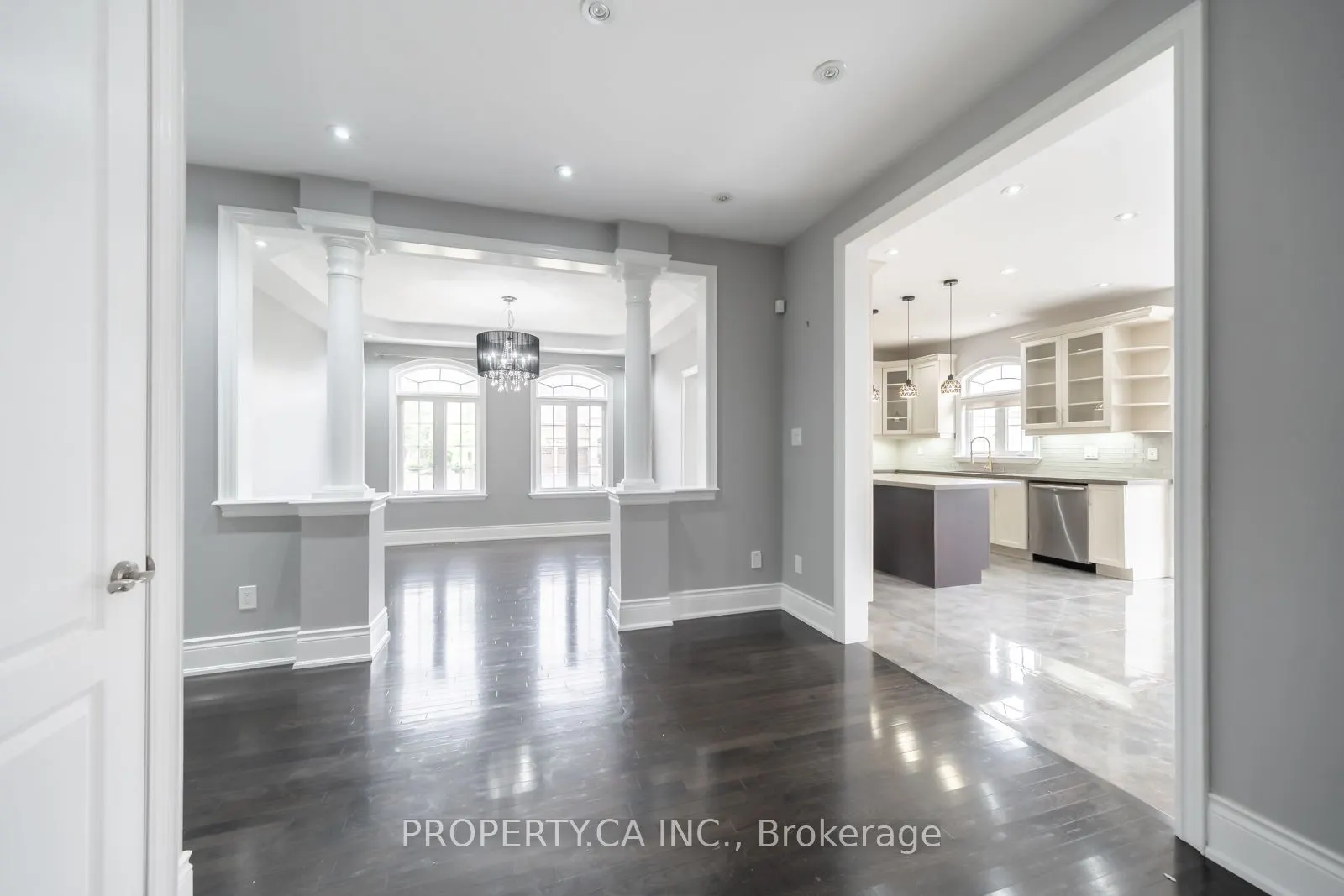 88 Royal West Drive