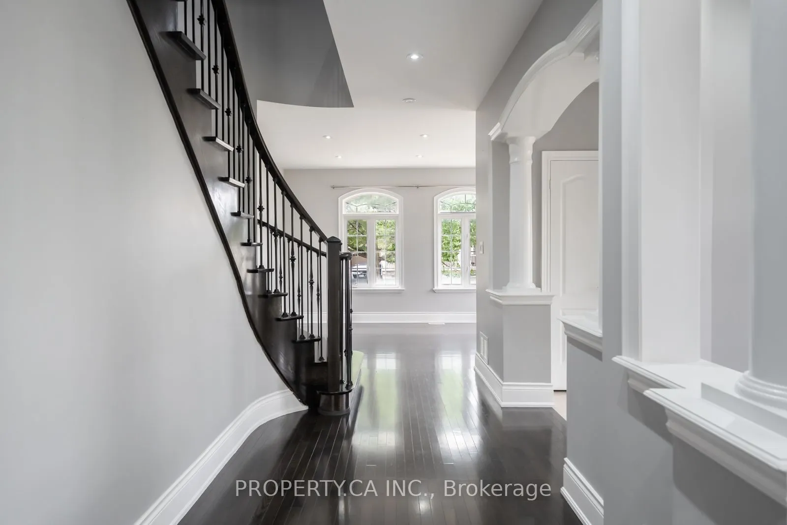 88 Royal West Drive