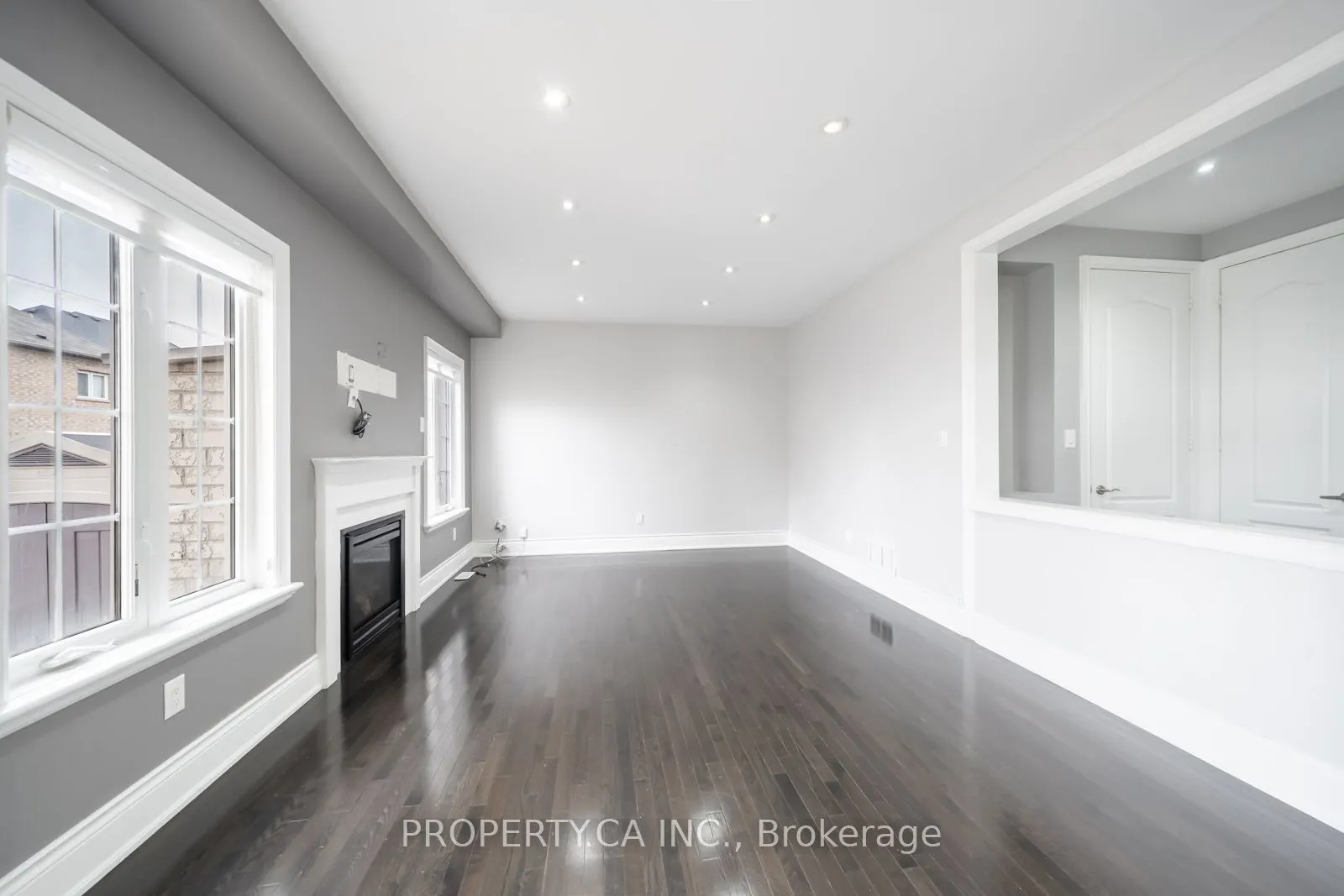 88 Royal West Drive