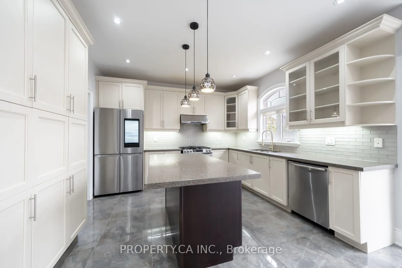 88 Royal West Drive
