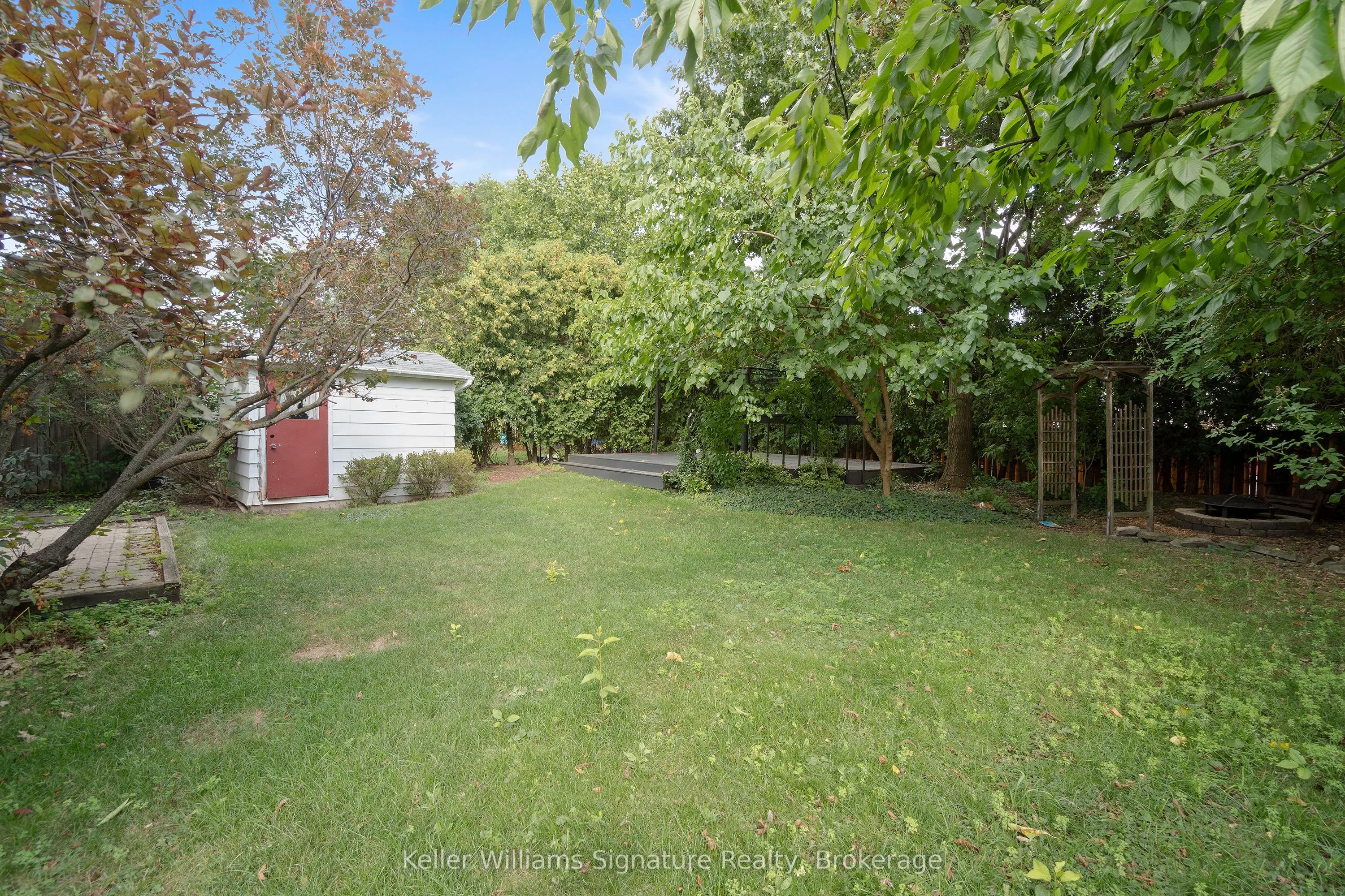713 Mullin Way