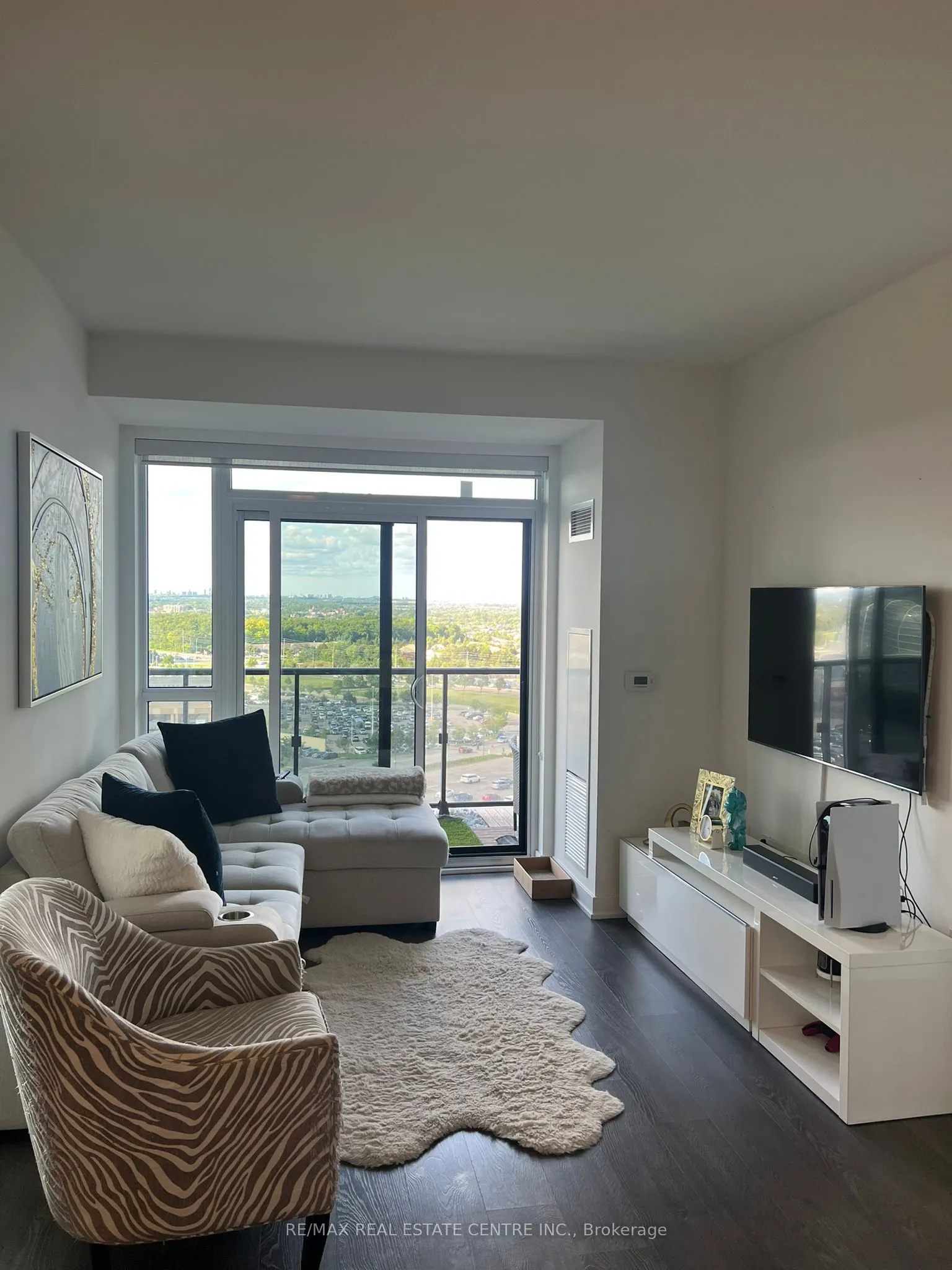 4699 Erin Mills Drive, #1410