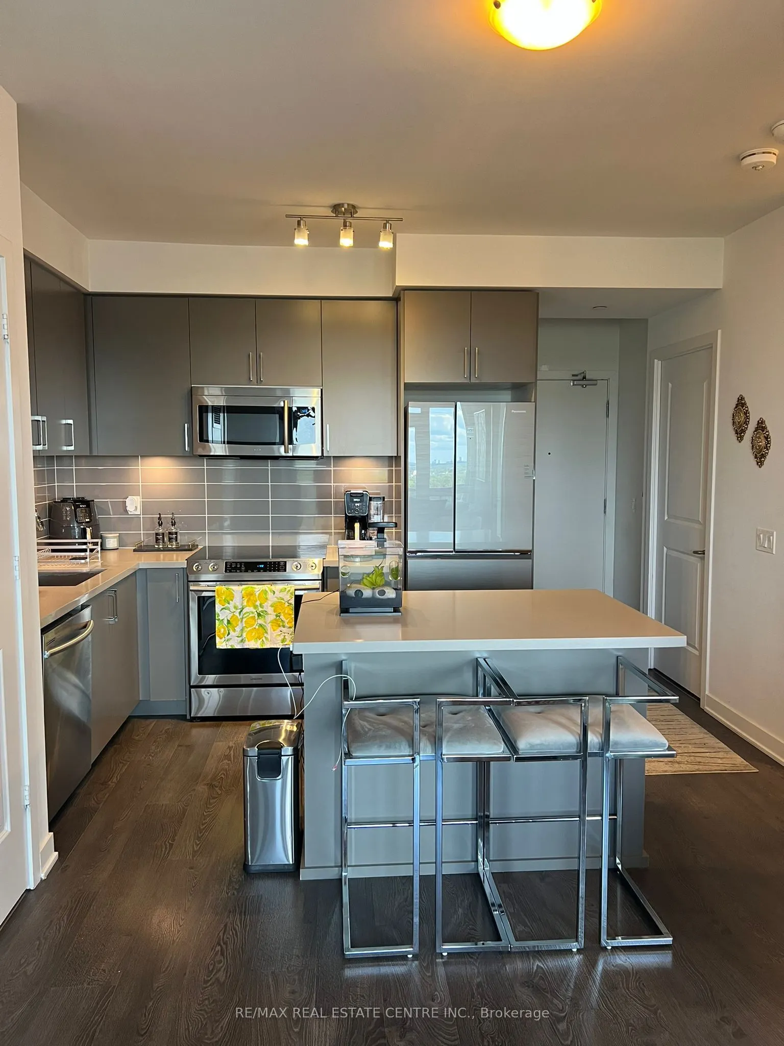 4699 Erin Mills Drive, #1410