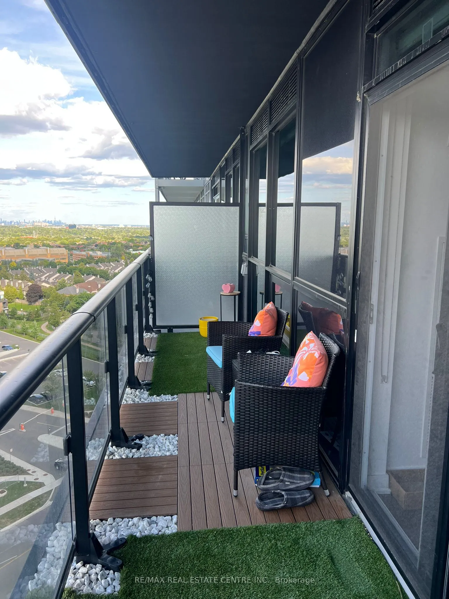 4699 Erin Mills Drive, #1410