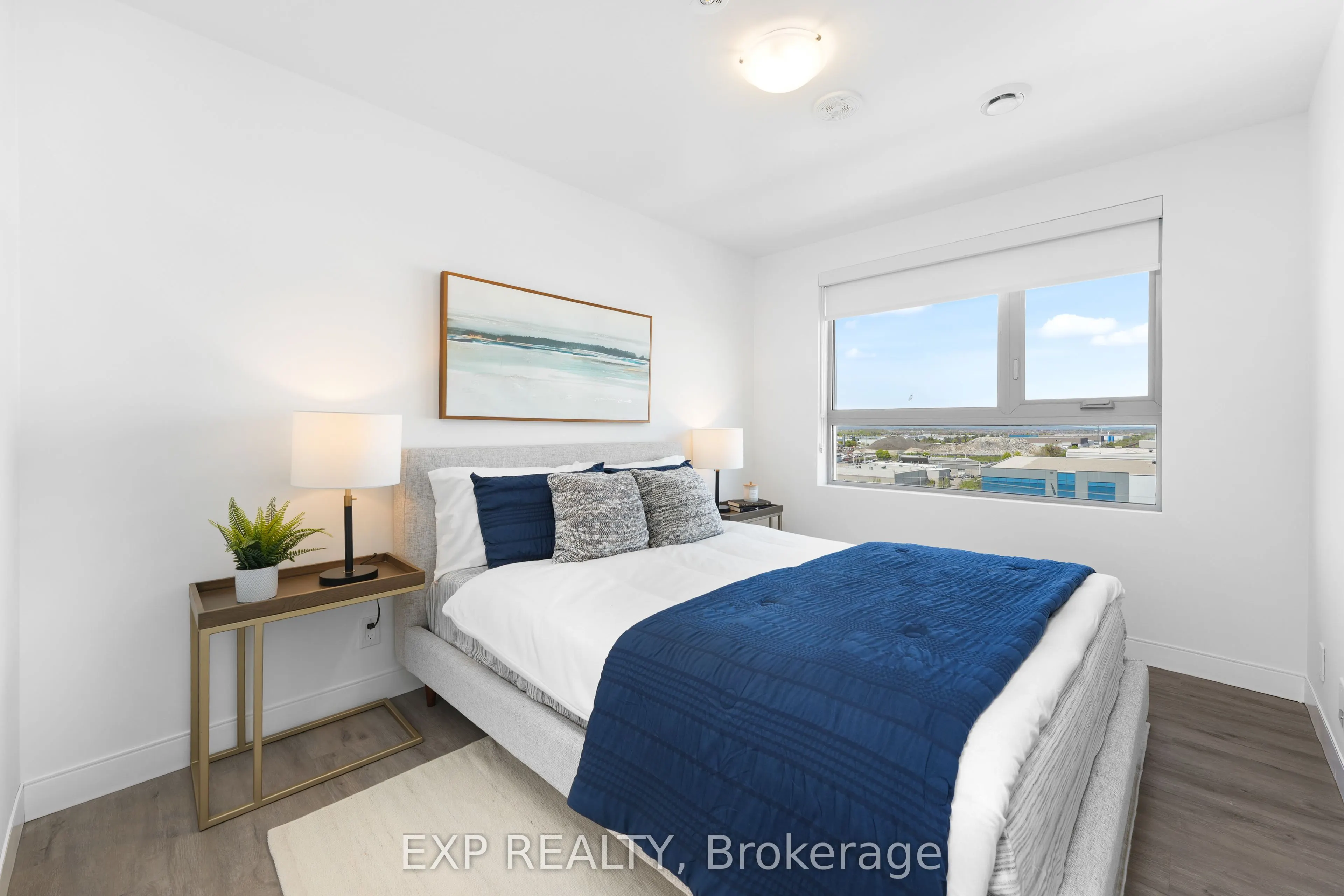 100 Manett Crescent, #412