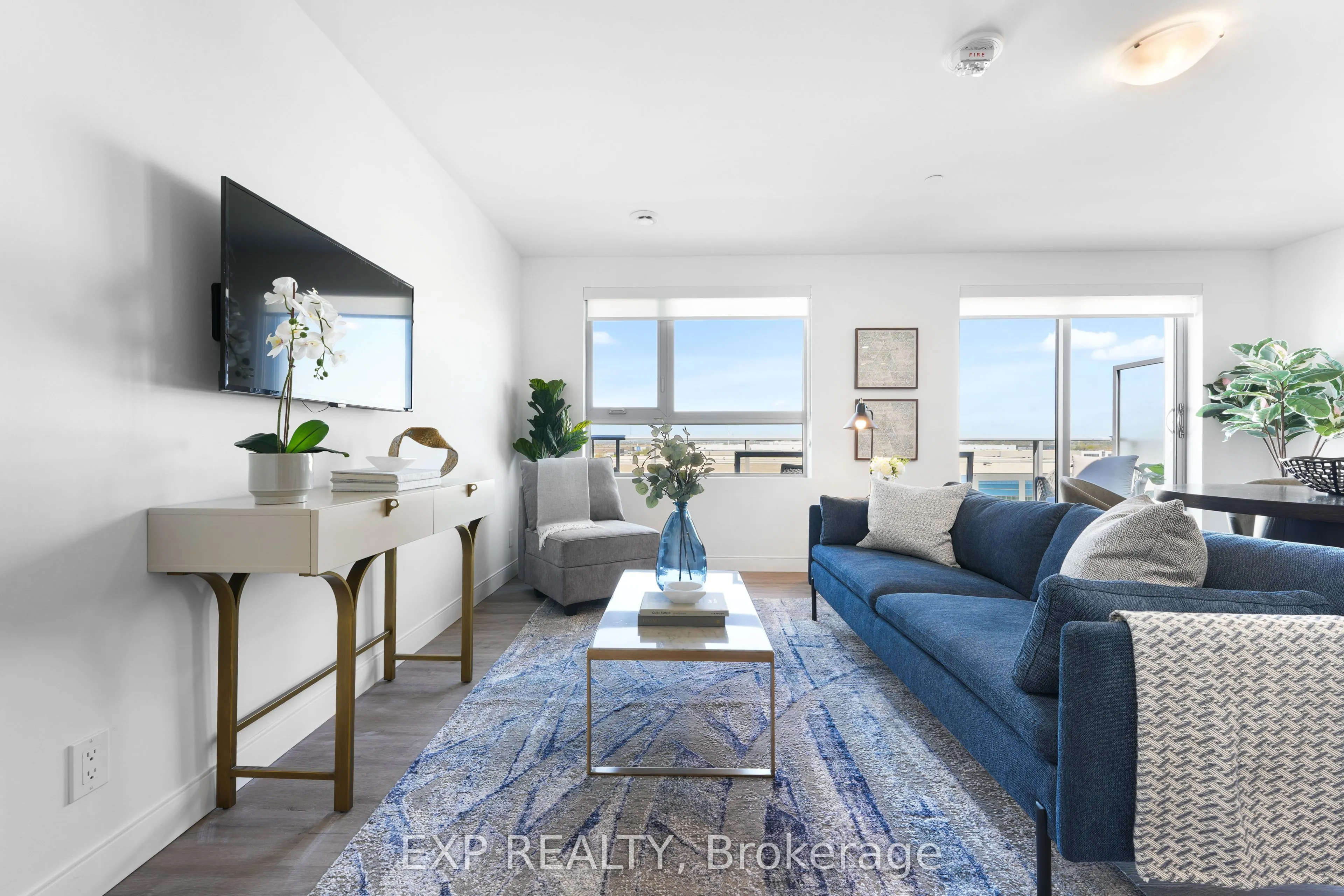 100 Manett Crescent, #412