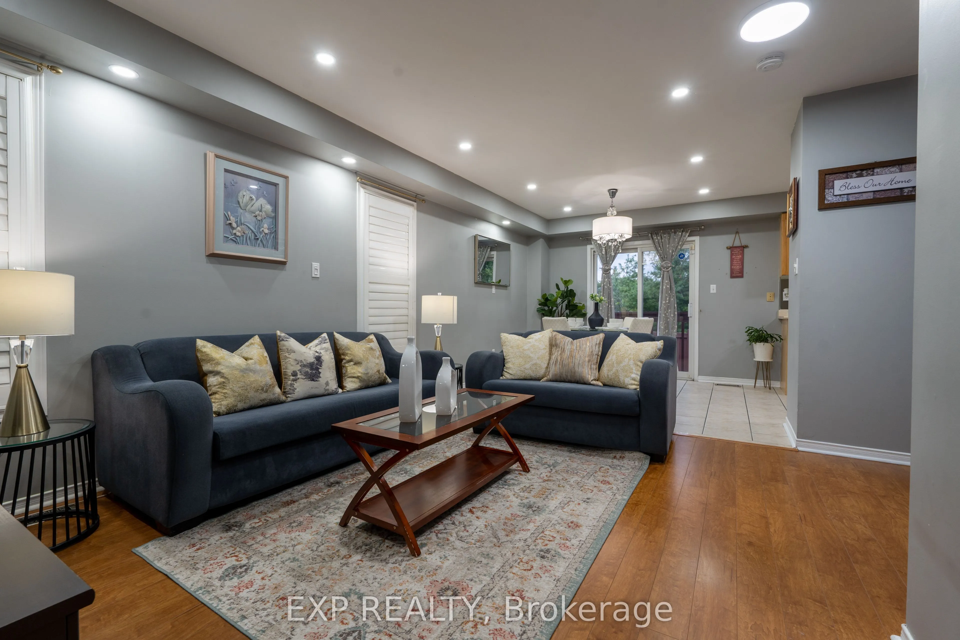 37 Farthingale Crescent