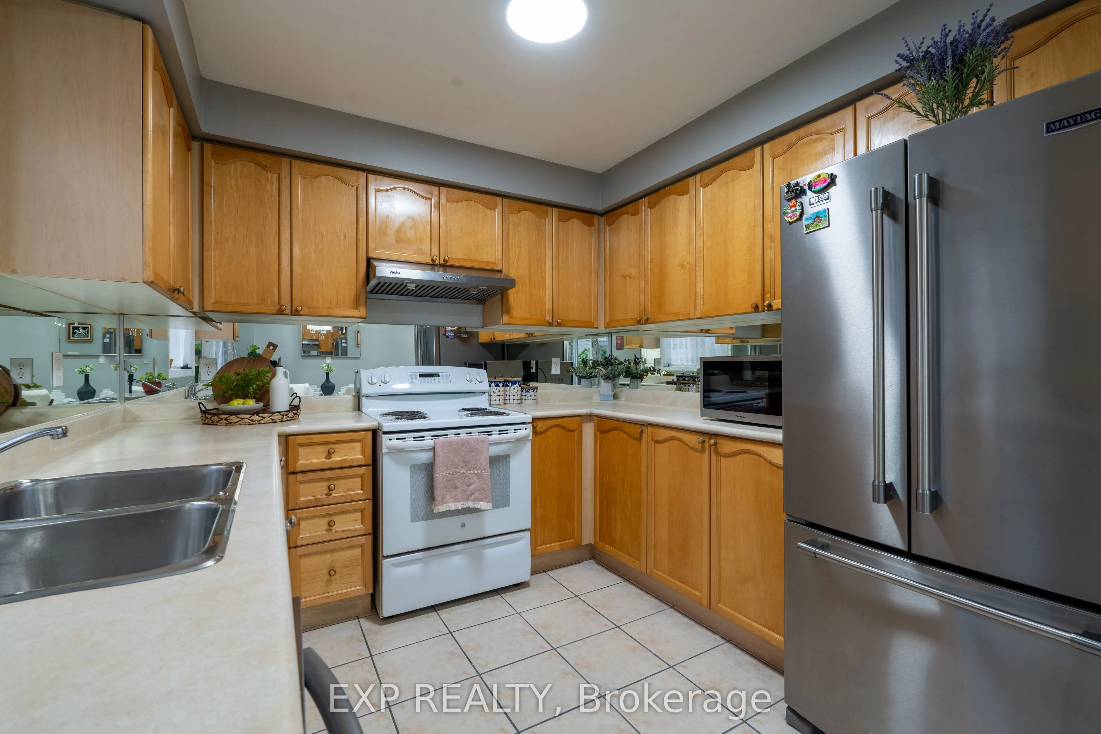 37 Farthingale Crescent