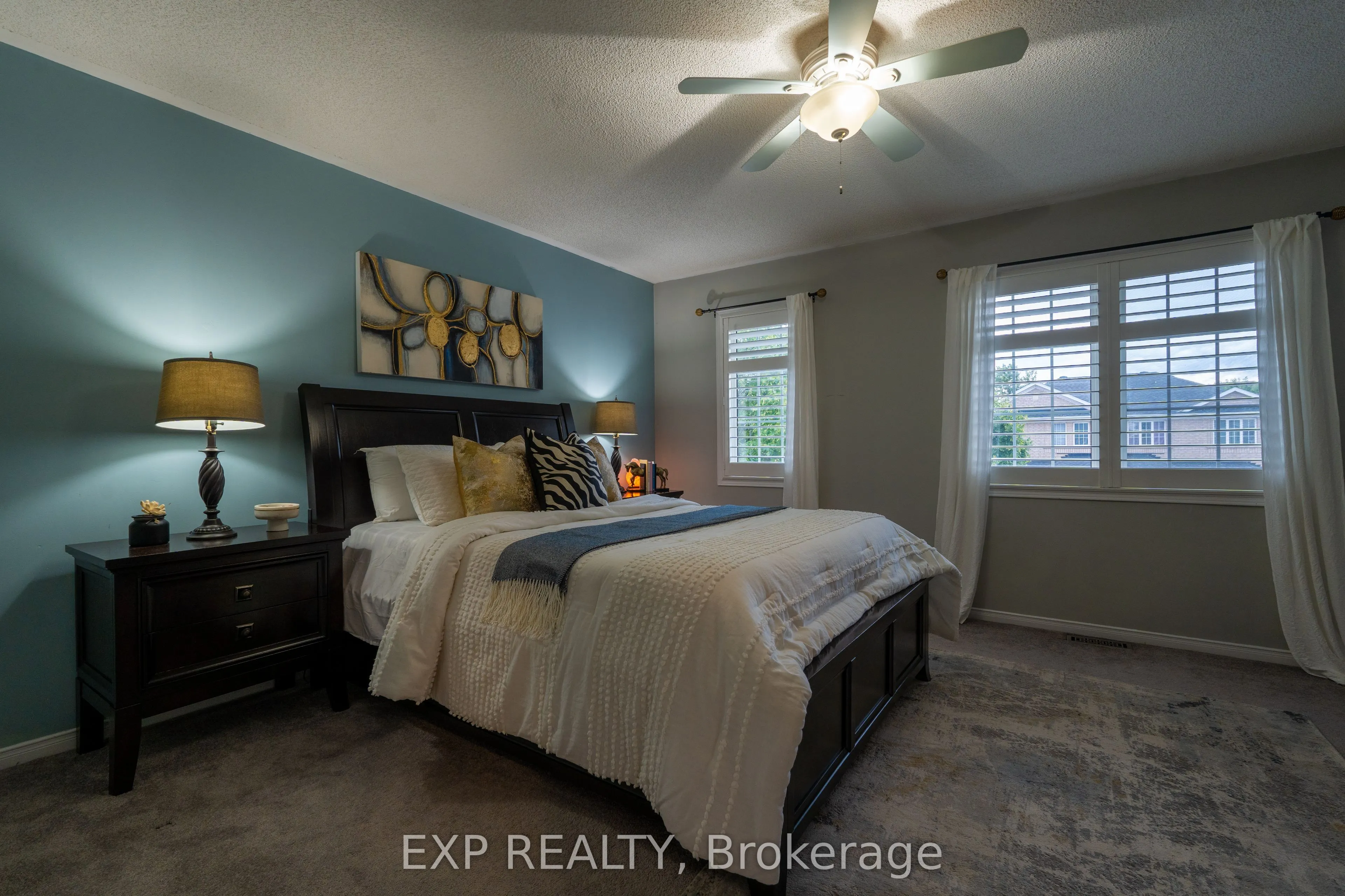 37 Farthingale Crescent