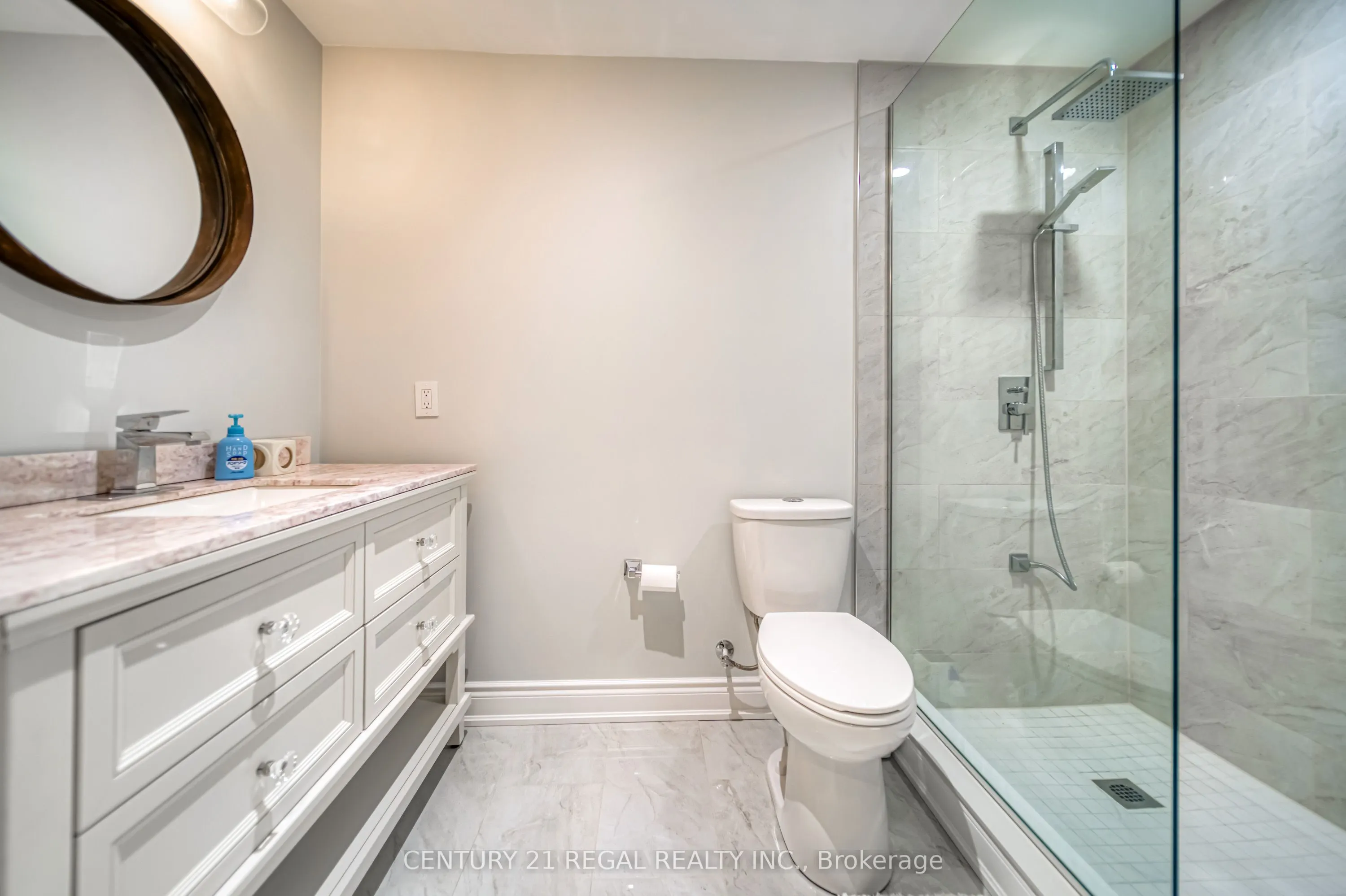 3095 Robert Brown Boulevard