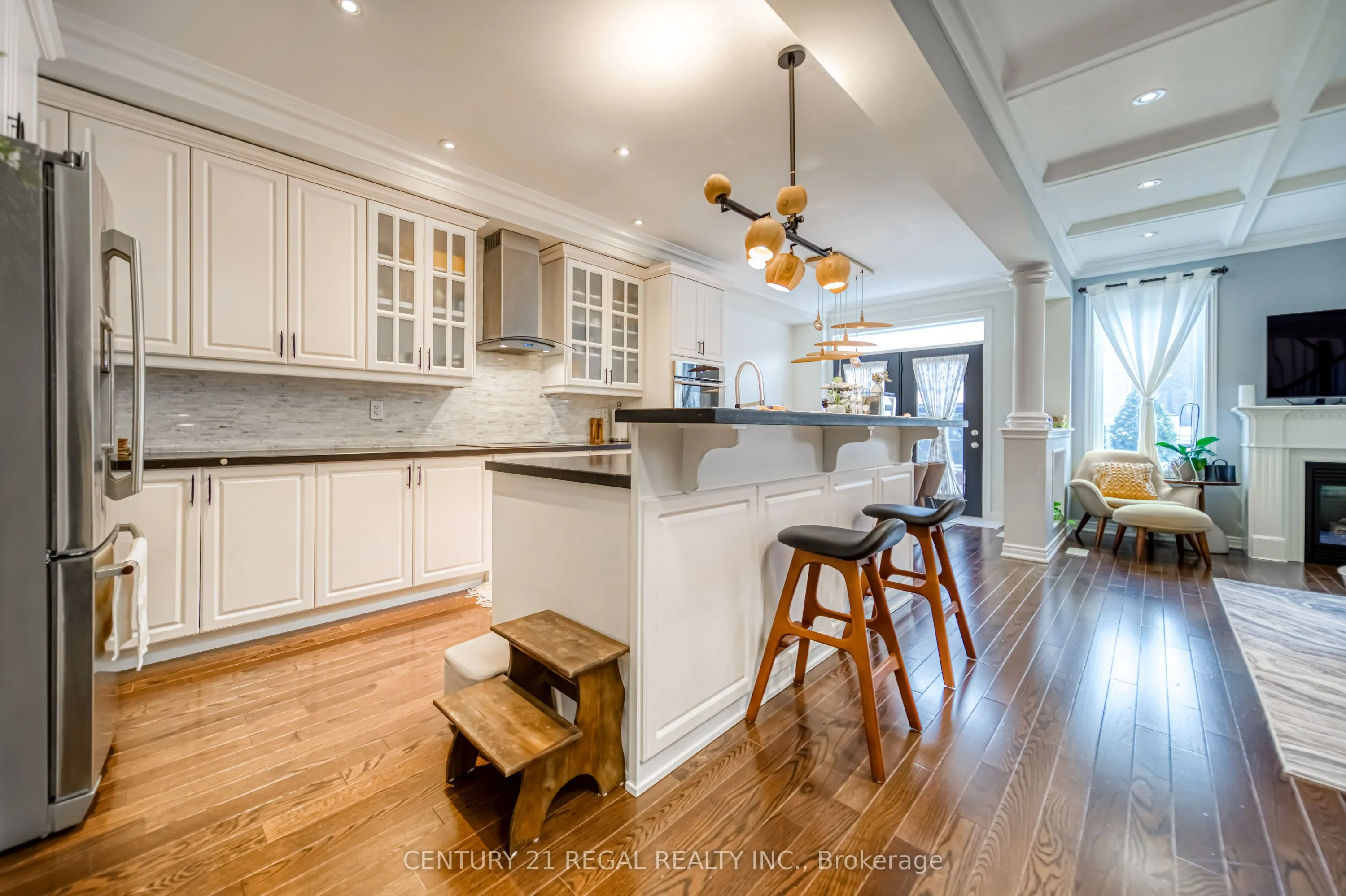 3095 Robert Brown Boulevard