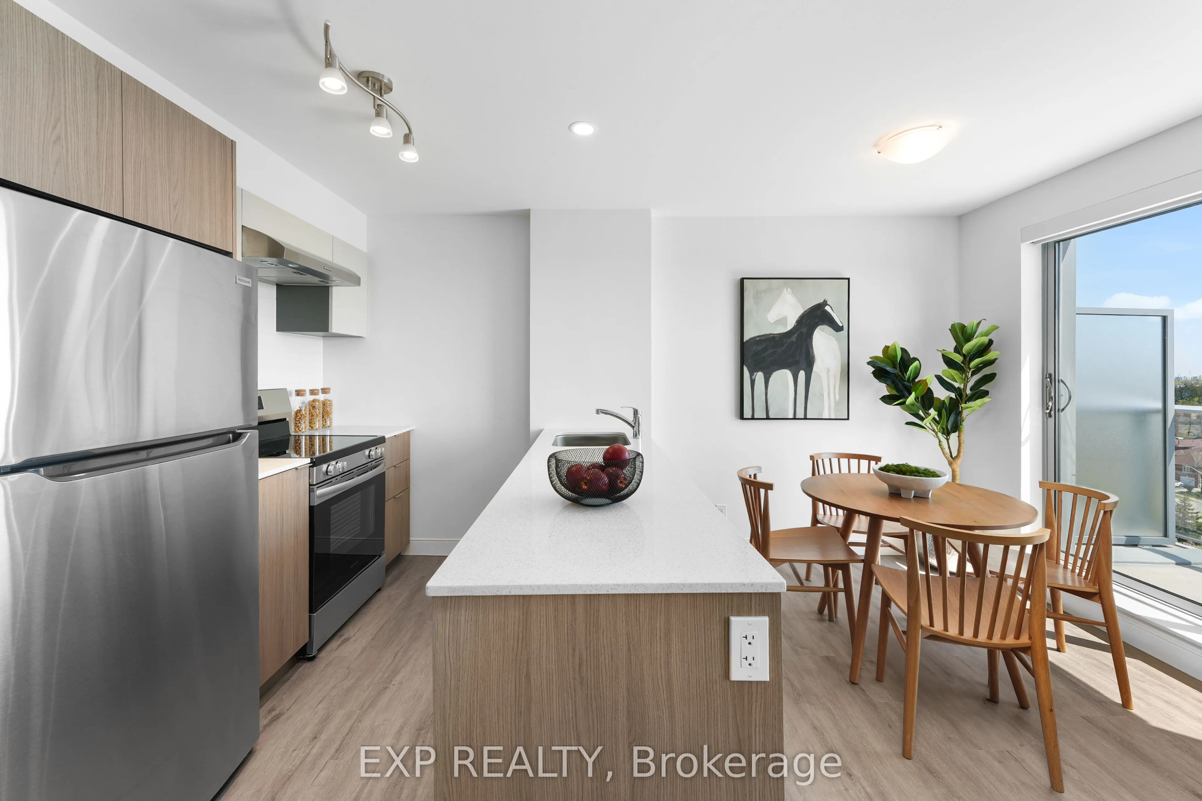 100 Manett Crescent, #404