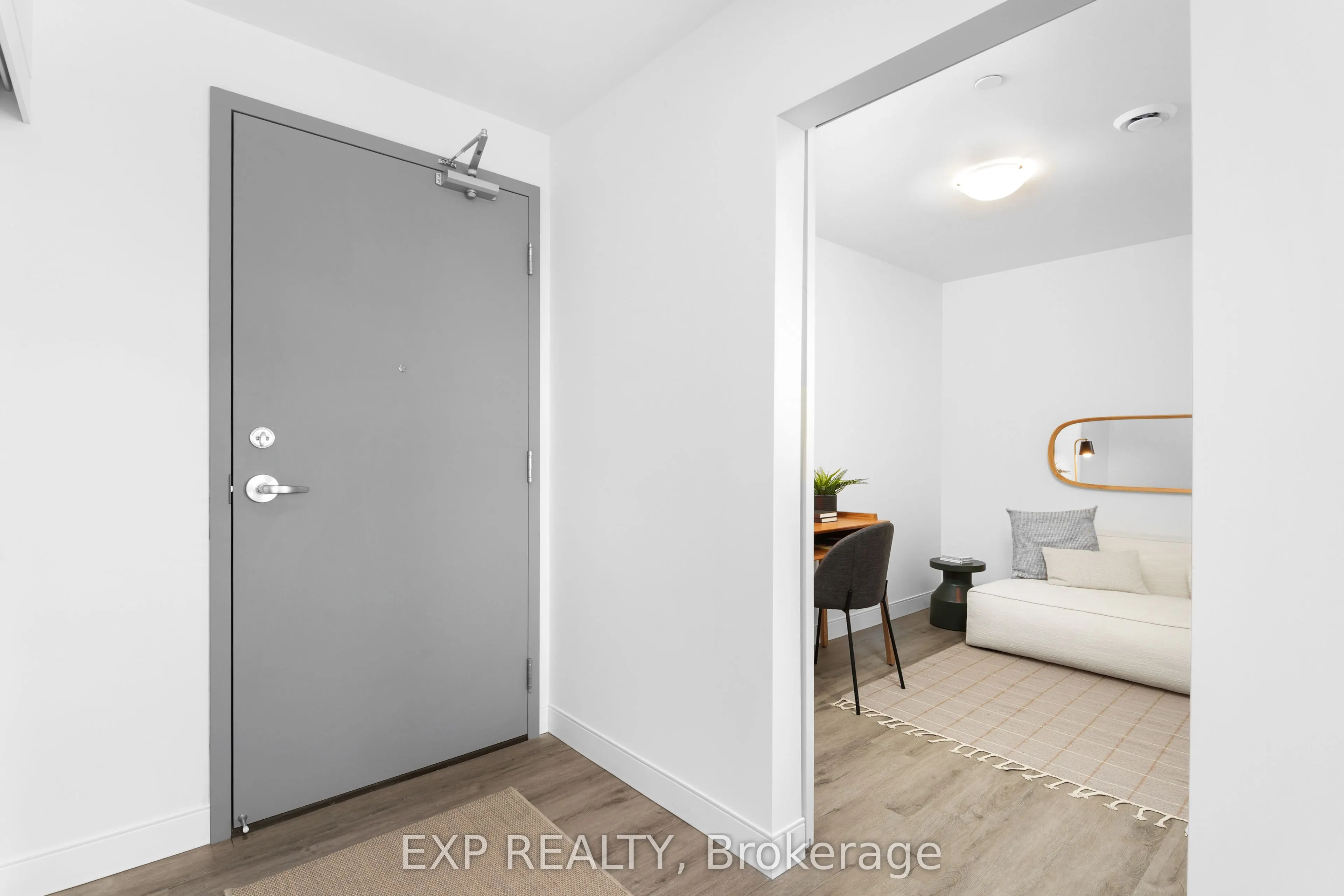 100 Manett Crescent, #404
