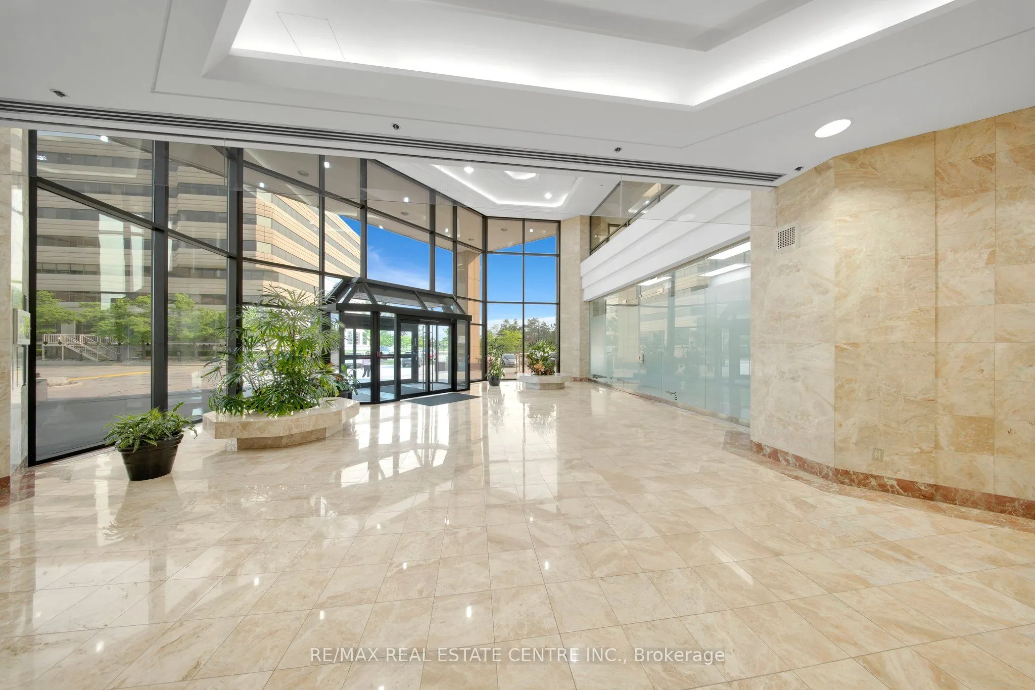 6733 Mississauga Road, #54