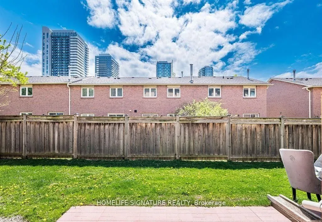 50 Strathaven Drive, #12