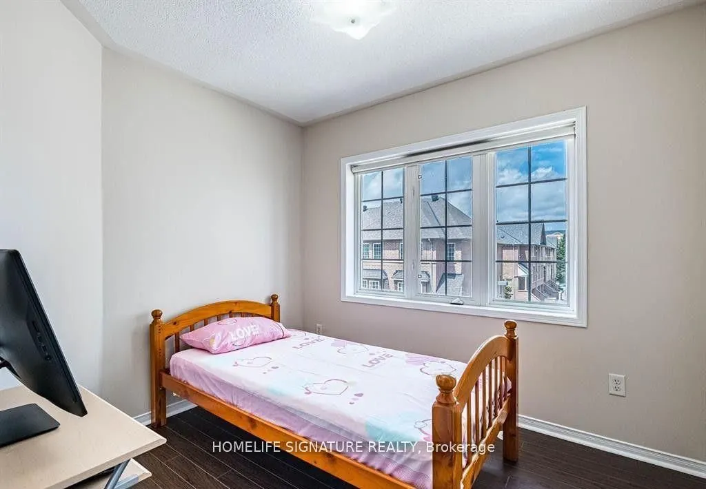 50 Strathaven Drive, #12