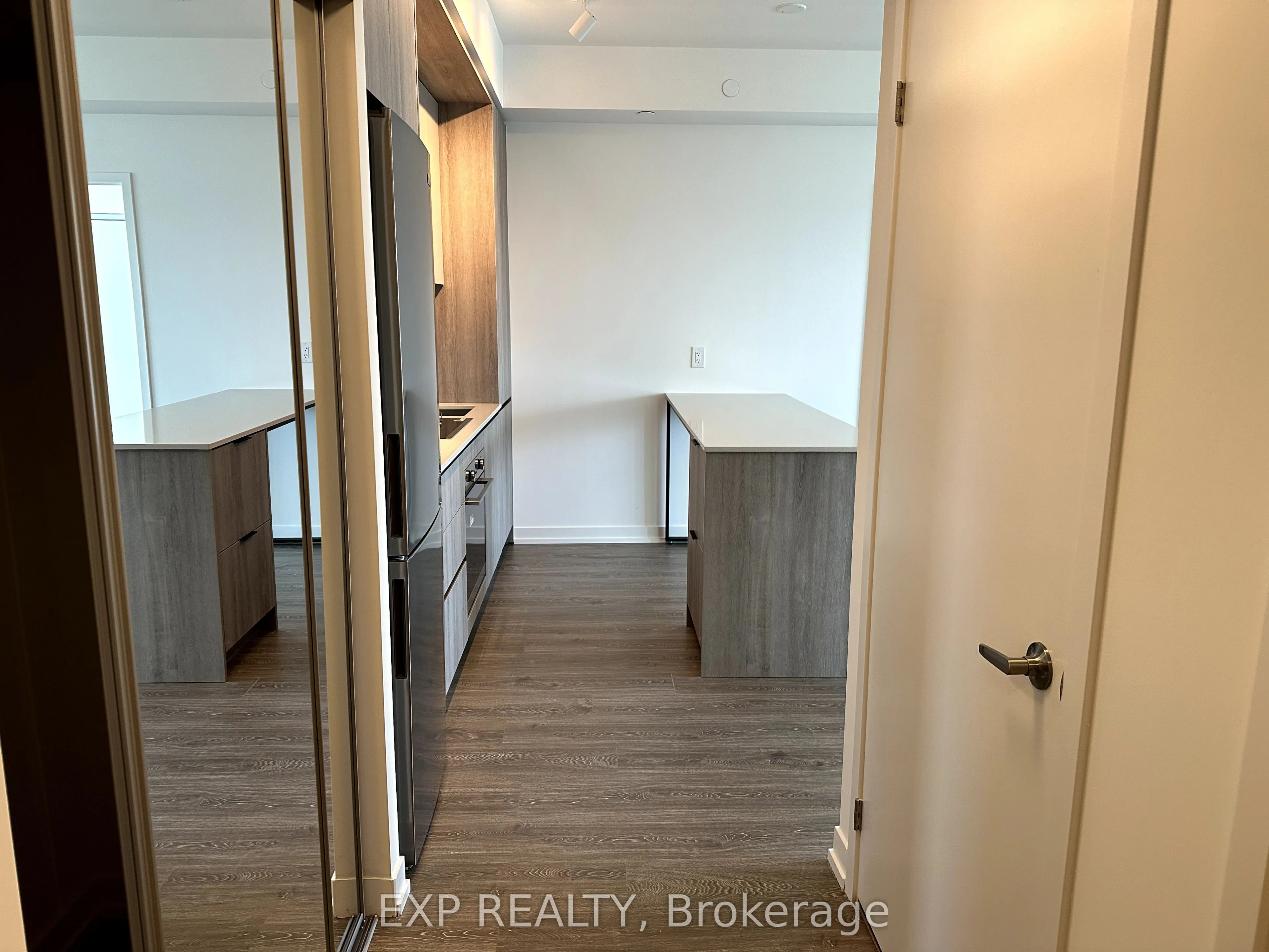 2485 Eglinton Avenue W, #1123