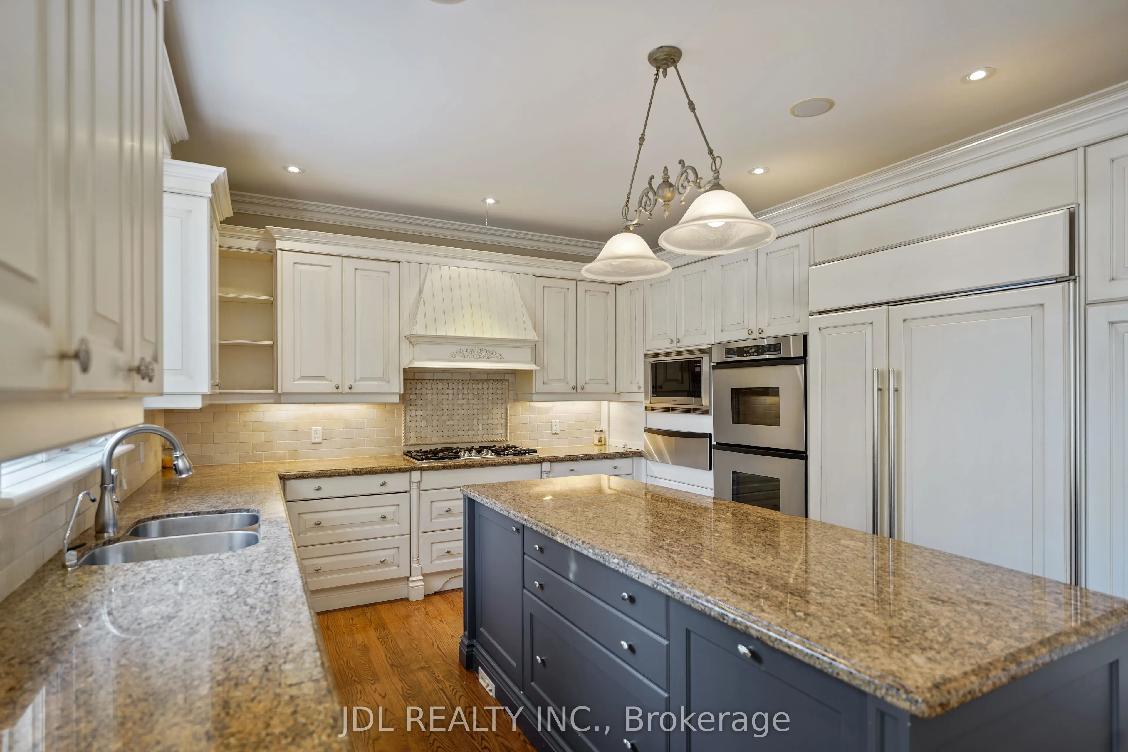 1283 Lindburgh Court
