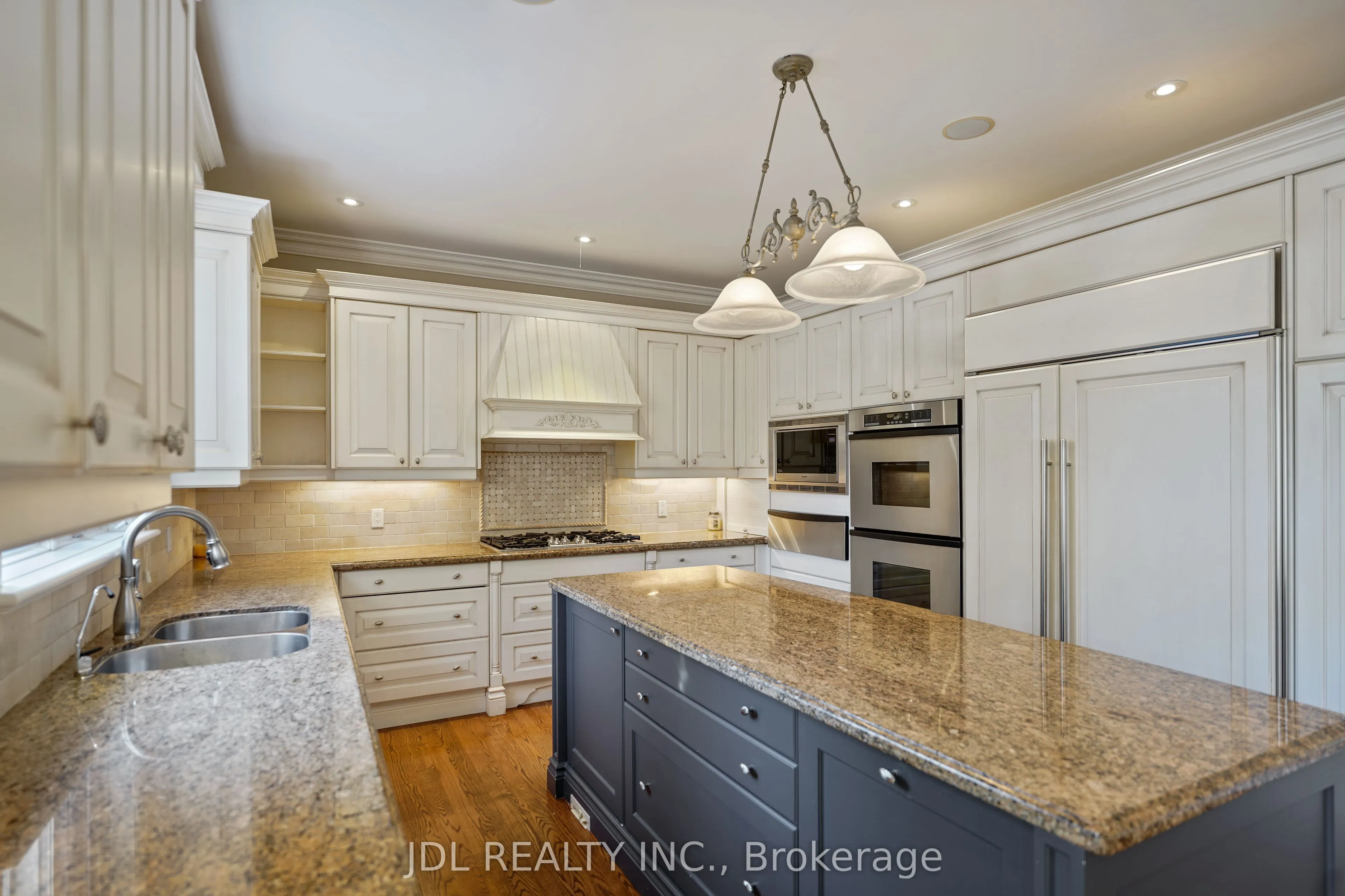 1283 Lindburgh Court