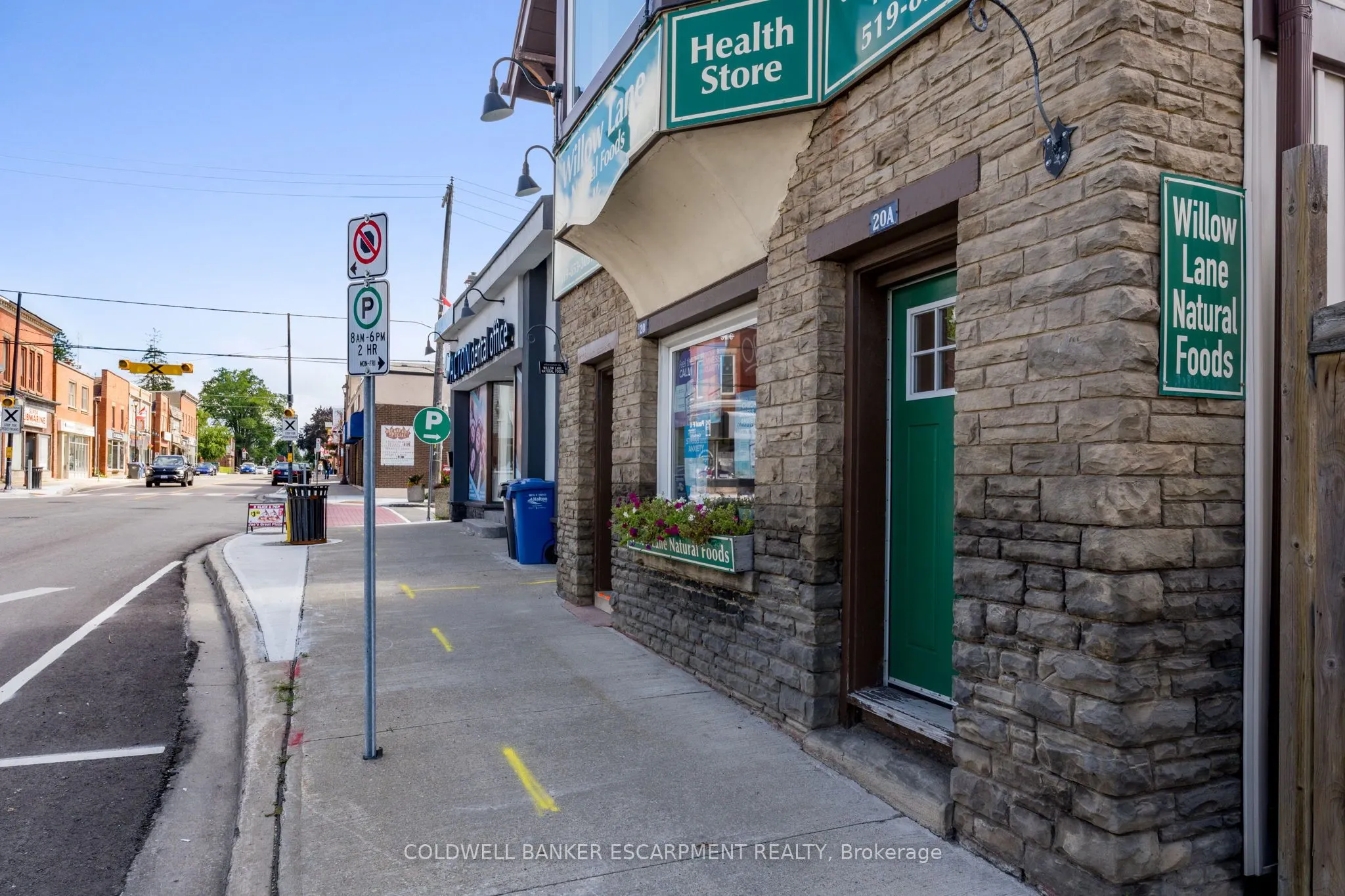 20 Mill Street E