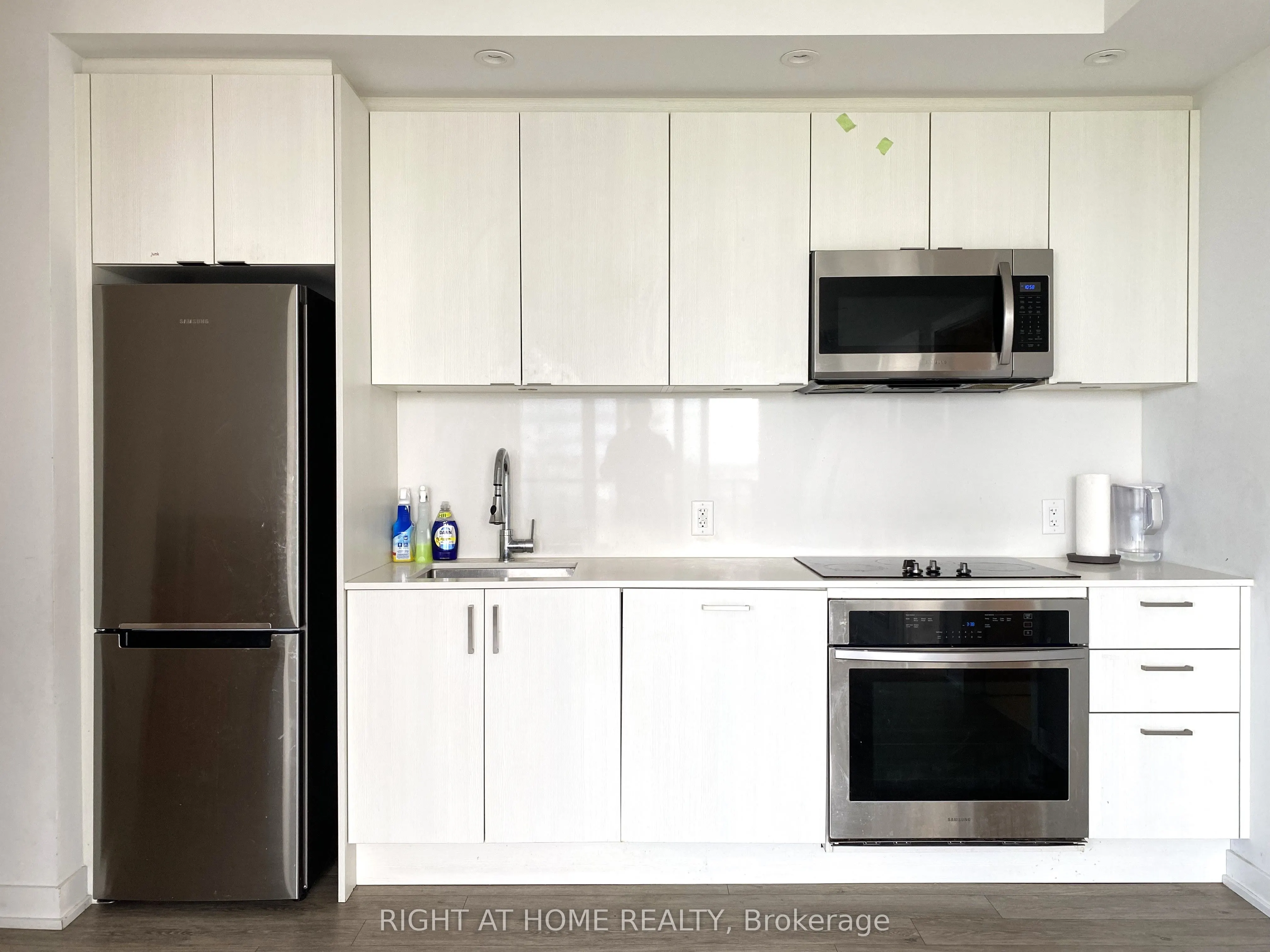 1928 Lakeshore Boulevard W, #2912
