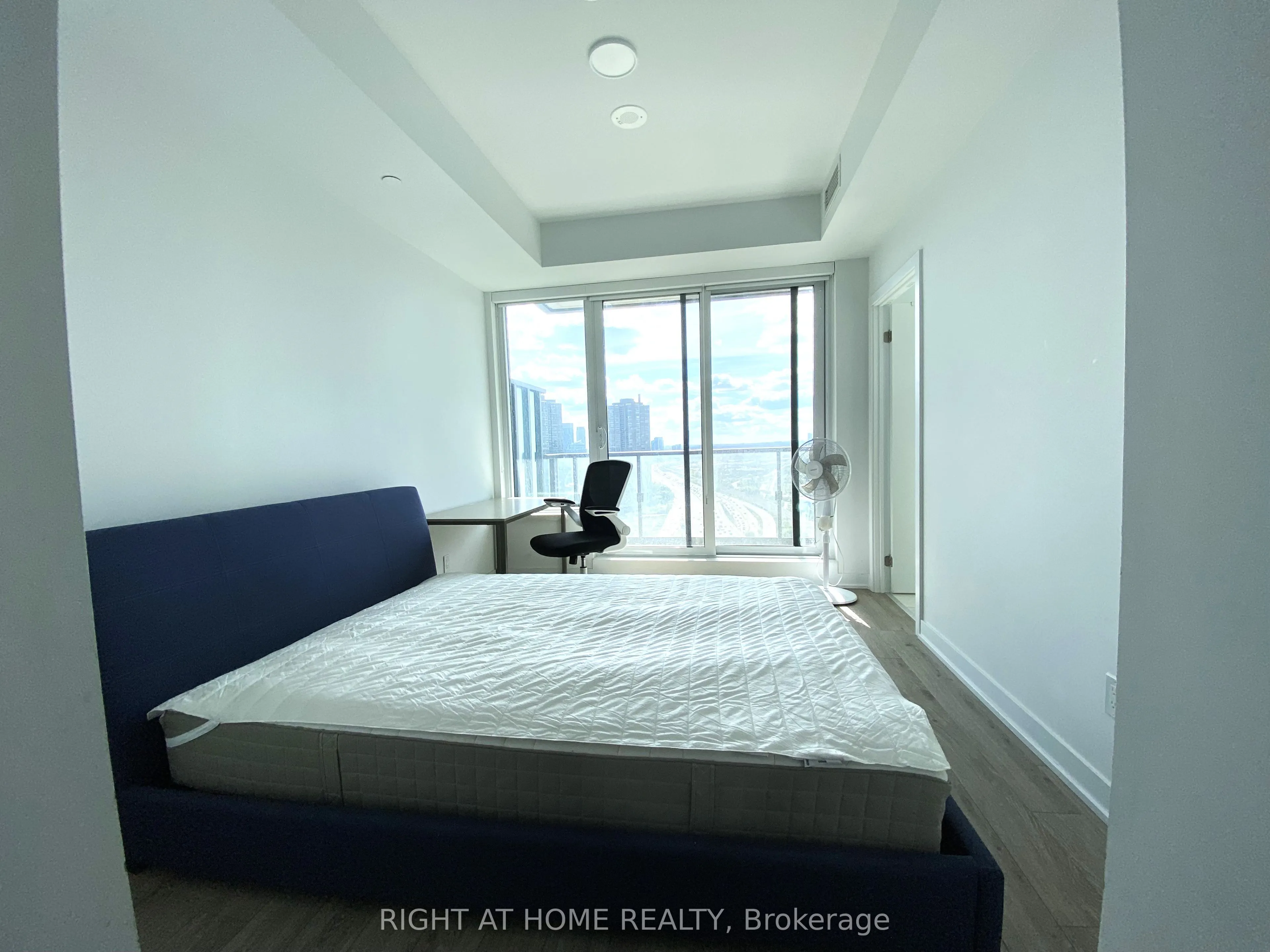 1928 Lakeshore Boulevard W, #2912