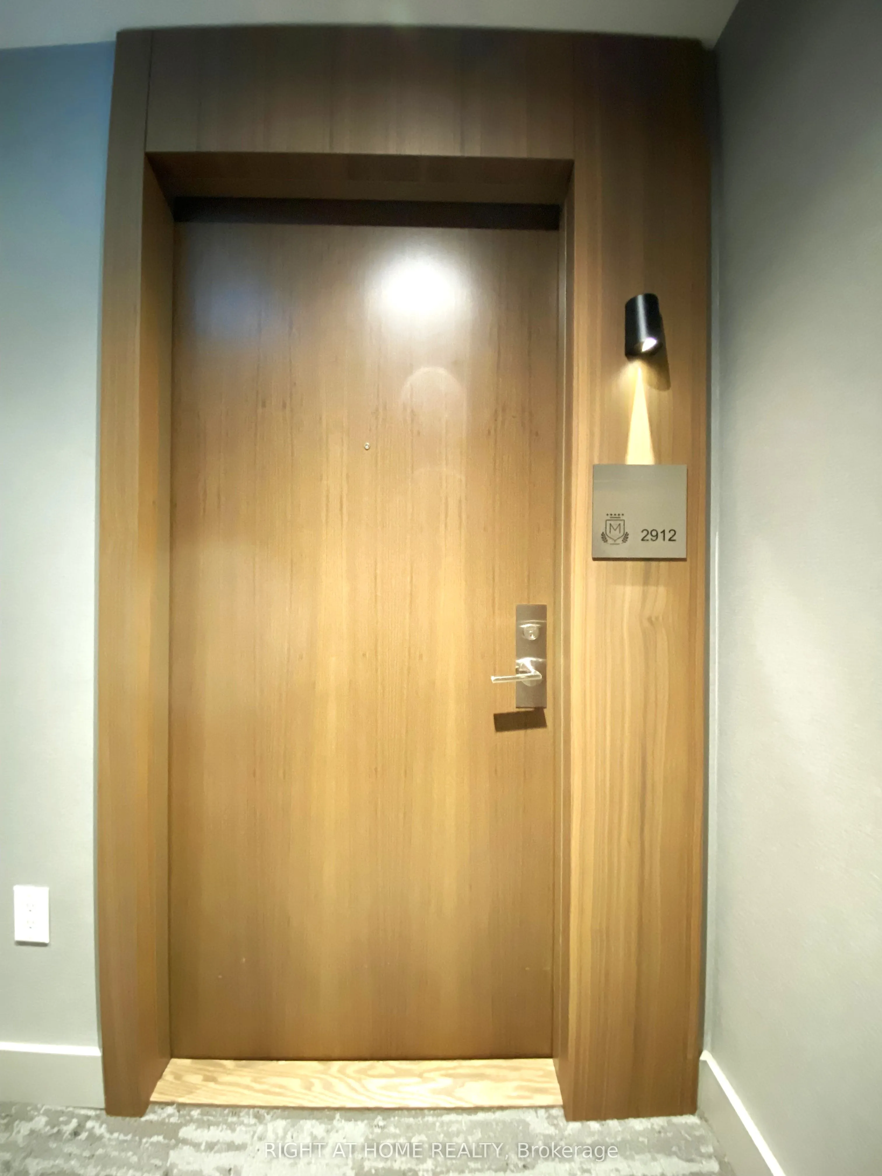 1928 Lakeshore Boulevard W, #2912