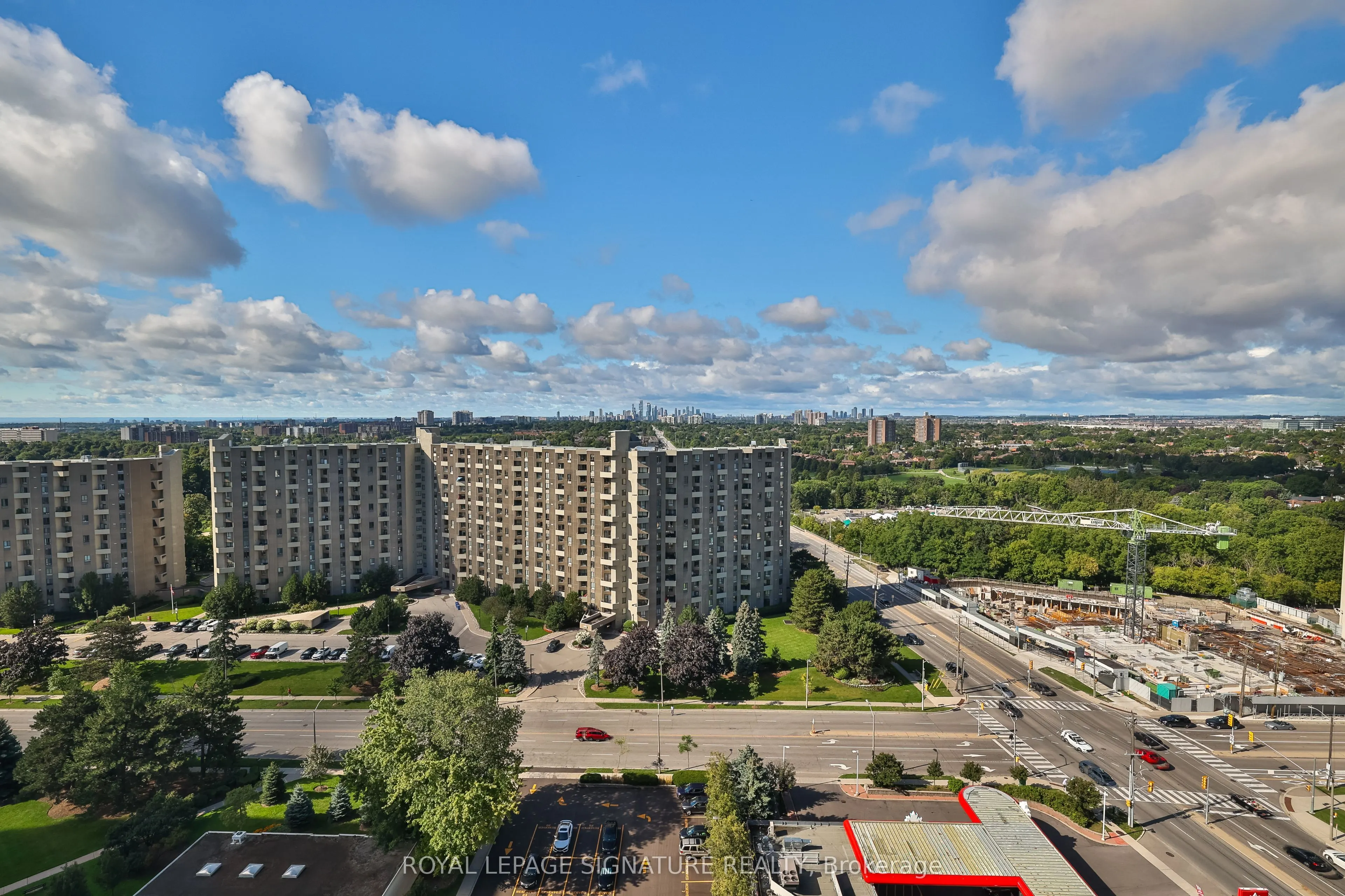 820 Burnhamthorpe Road, #2105