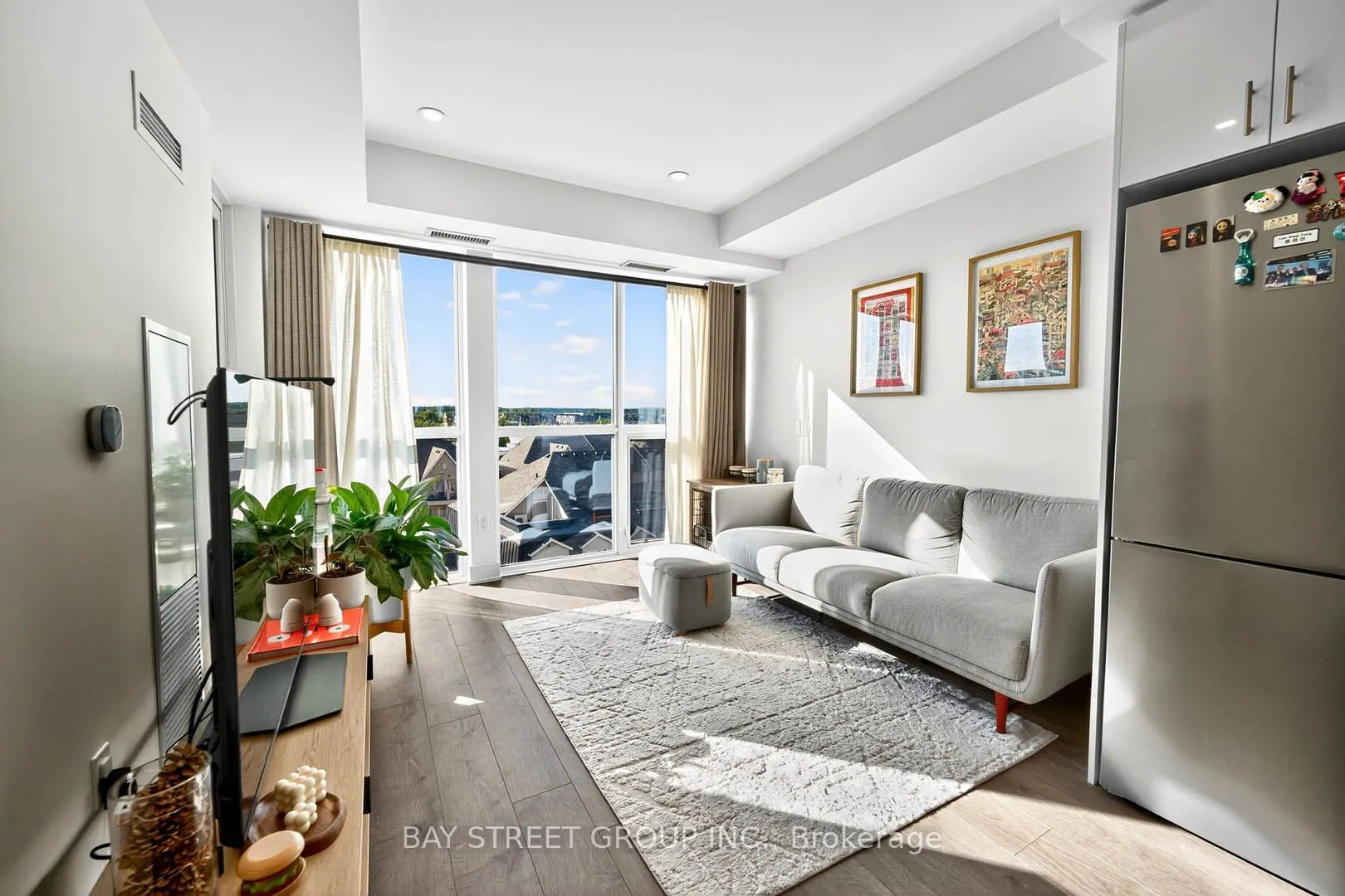 2343 Khalsa Gate, #716