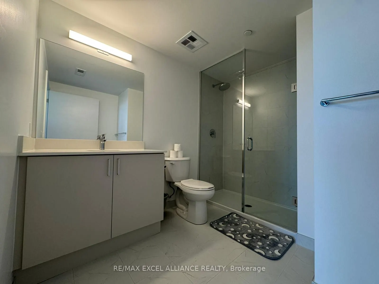 1005 Dundas Street E, #129