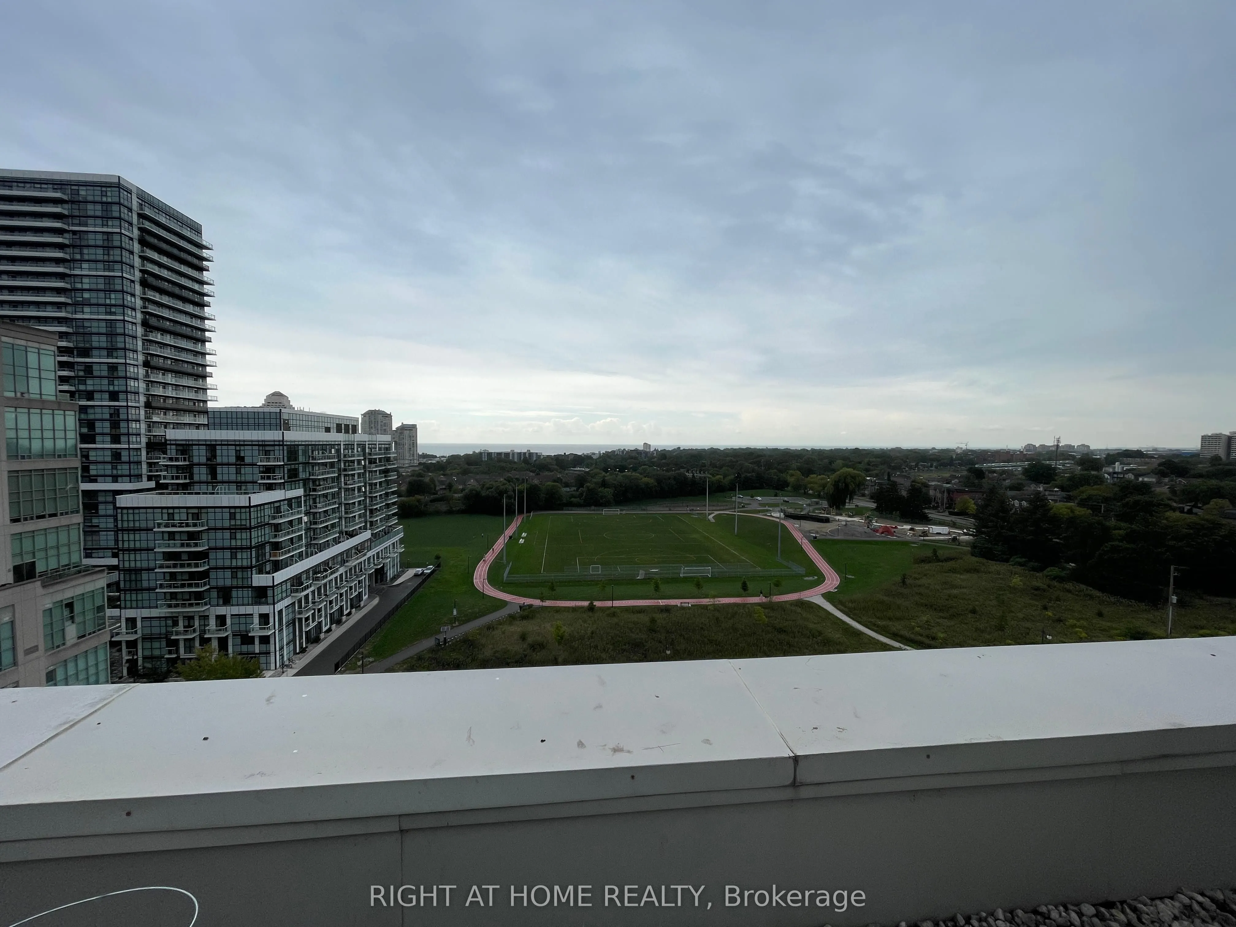 200 Manitoba Street, #322