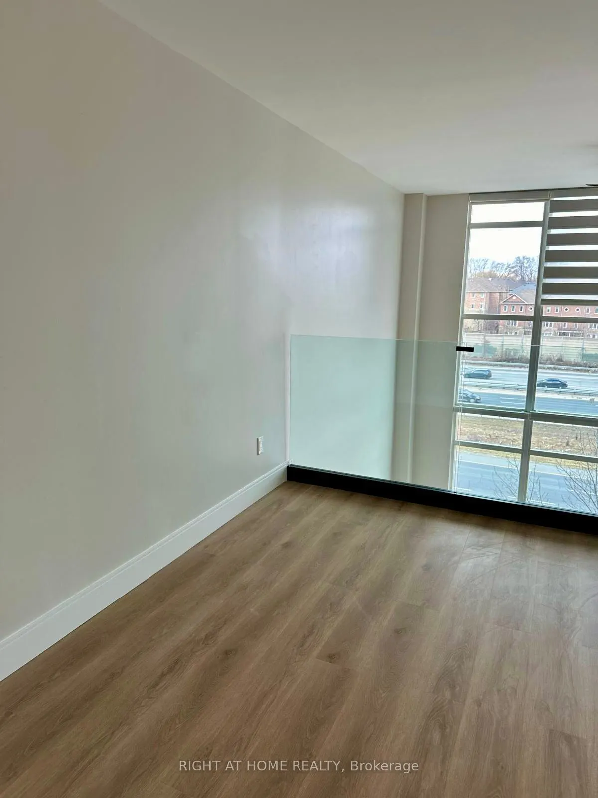 200 Manitoba Street, #322