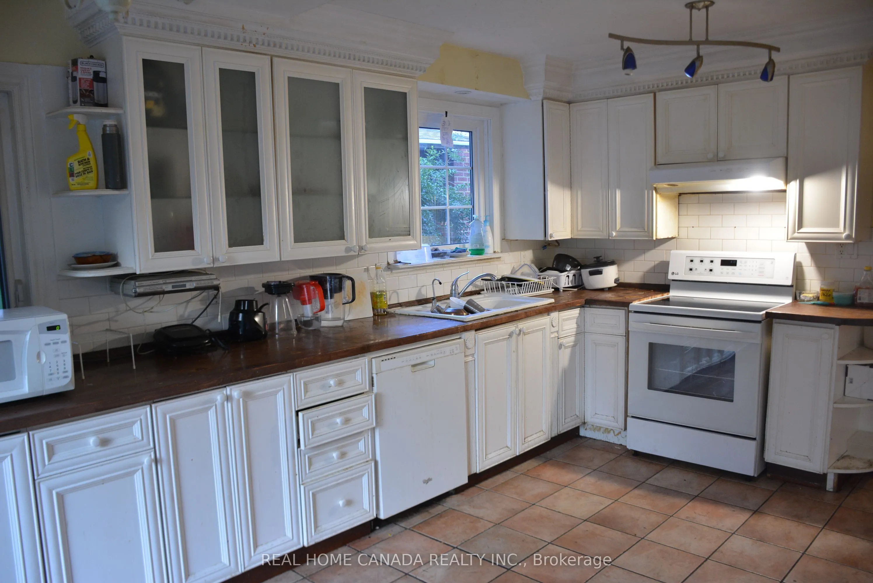 38 Chopin Crescent, #2nd Bedrm