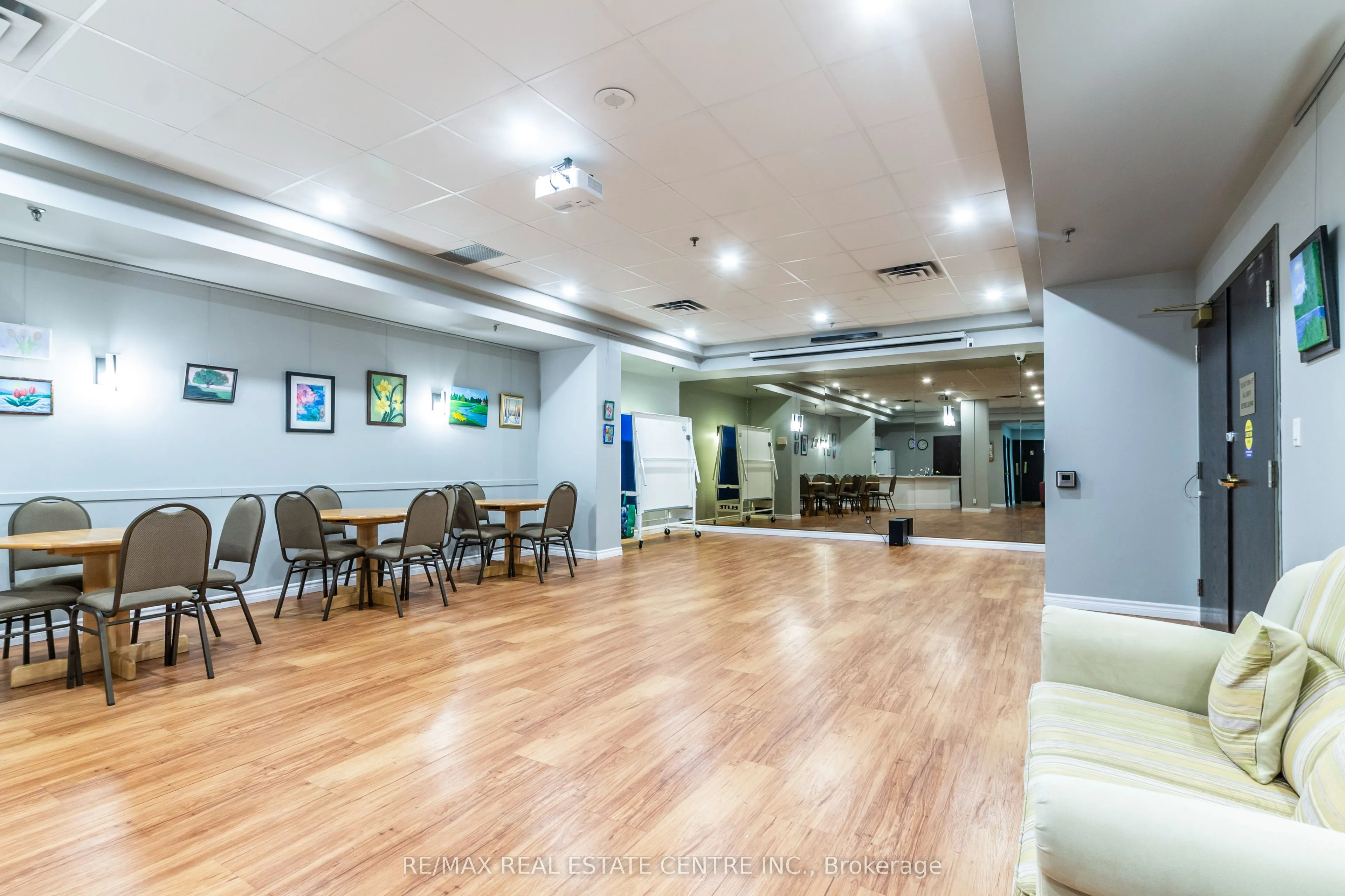 100 Millside Drive, #1109
