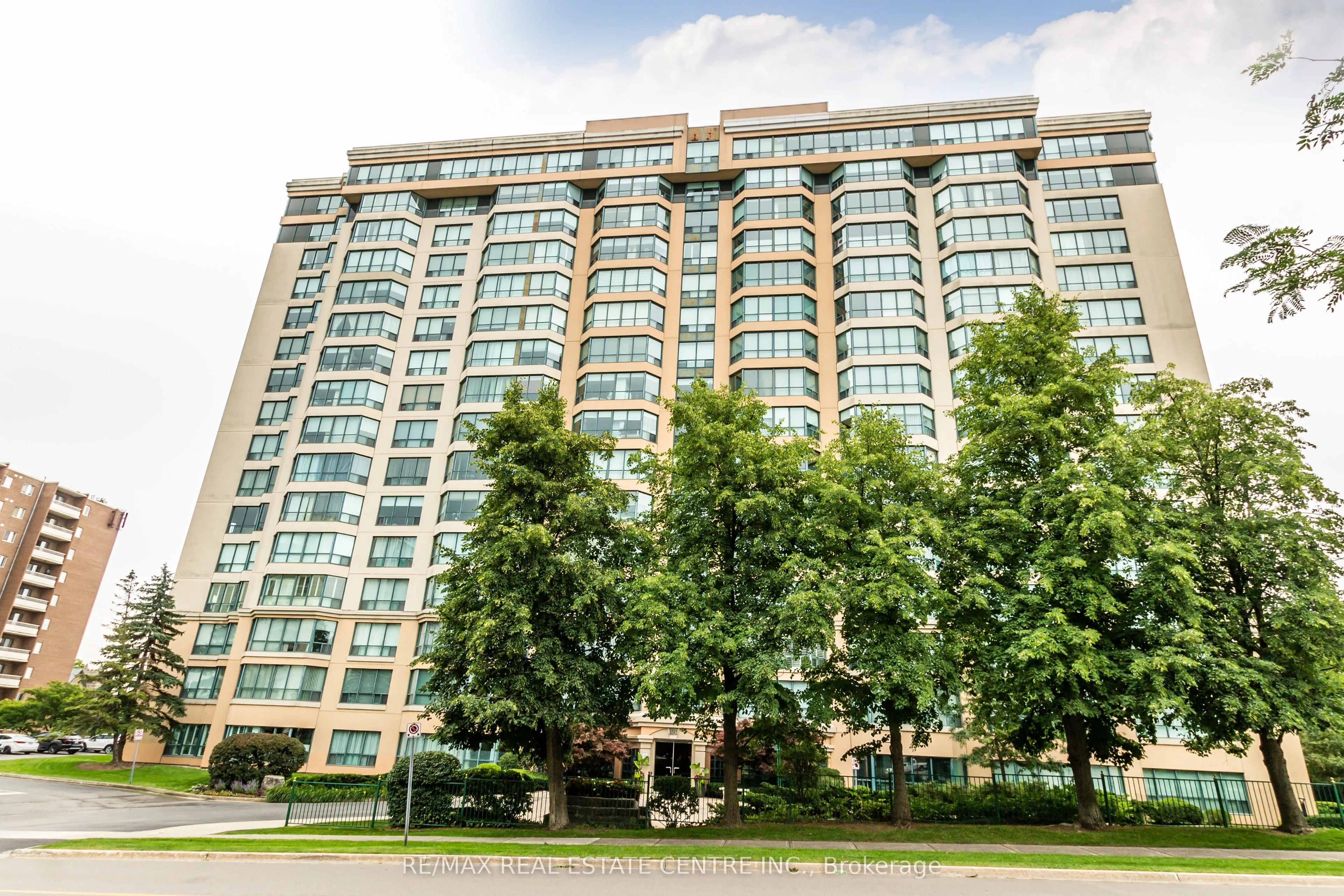 100 Millside Drive, #1109