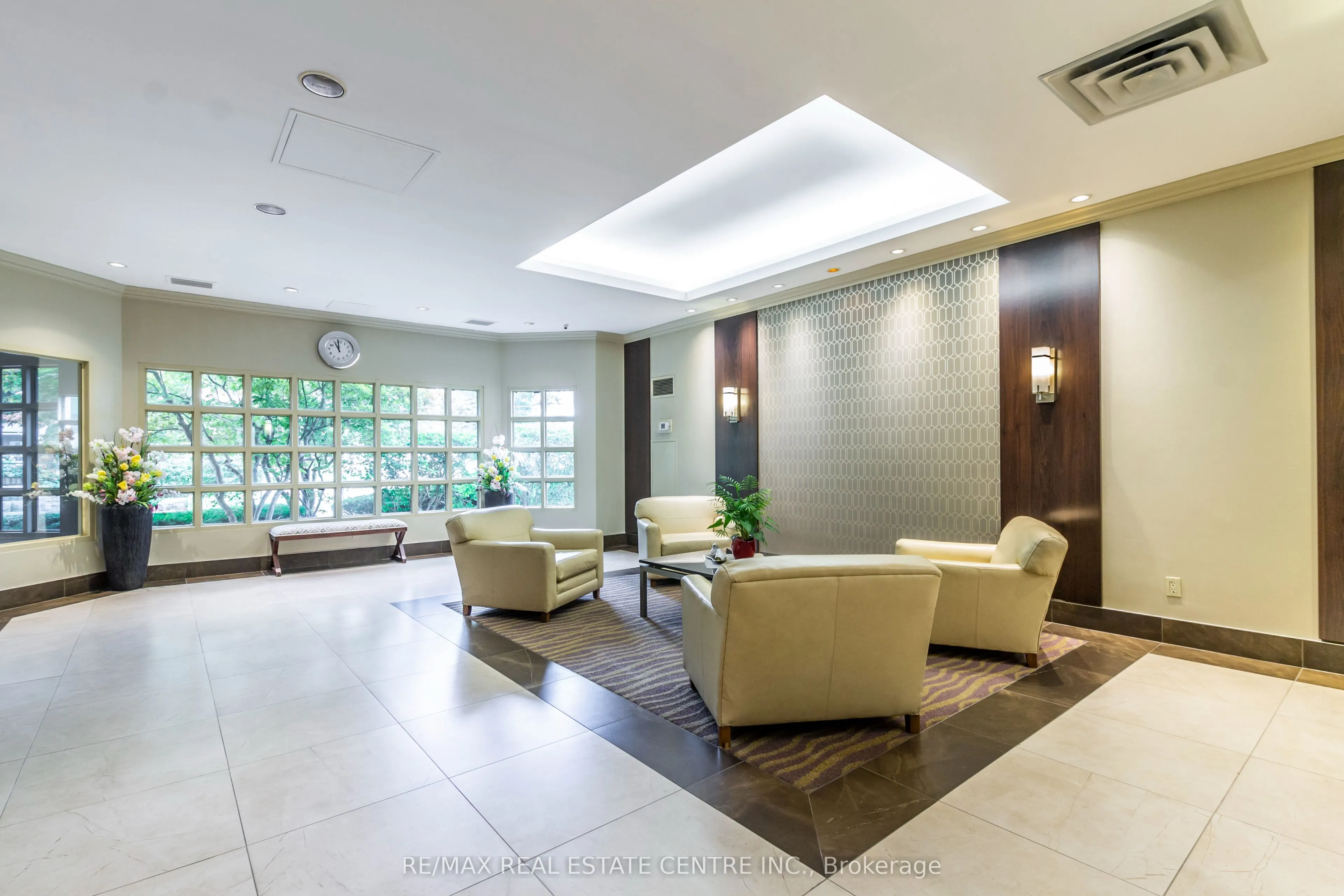100 Millside Drive, #1109