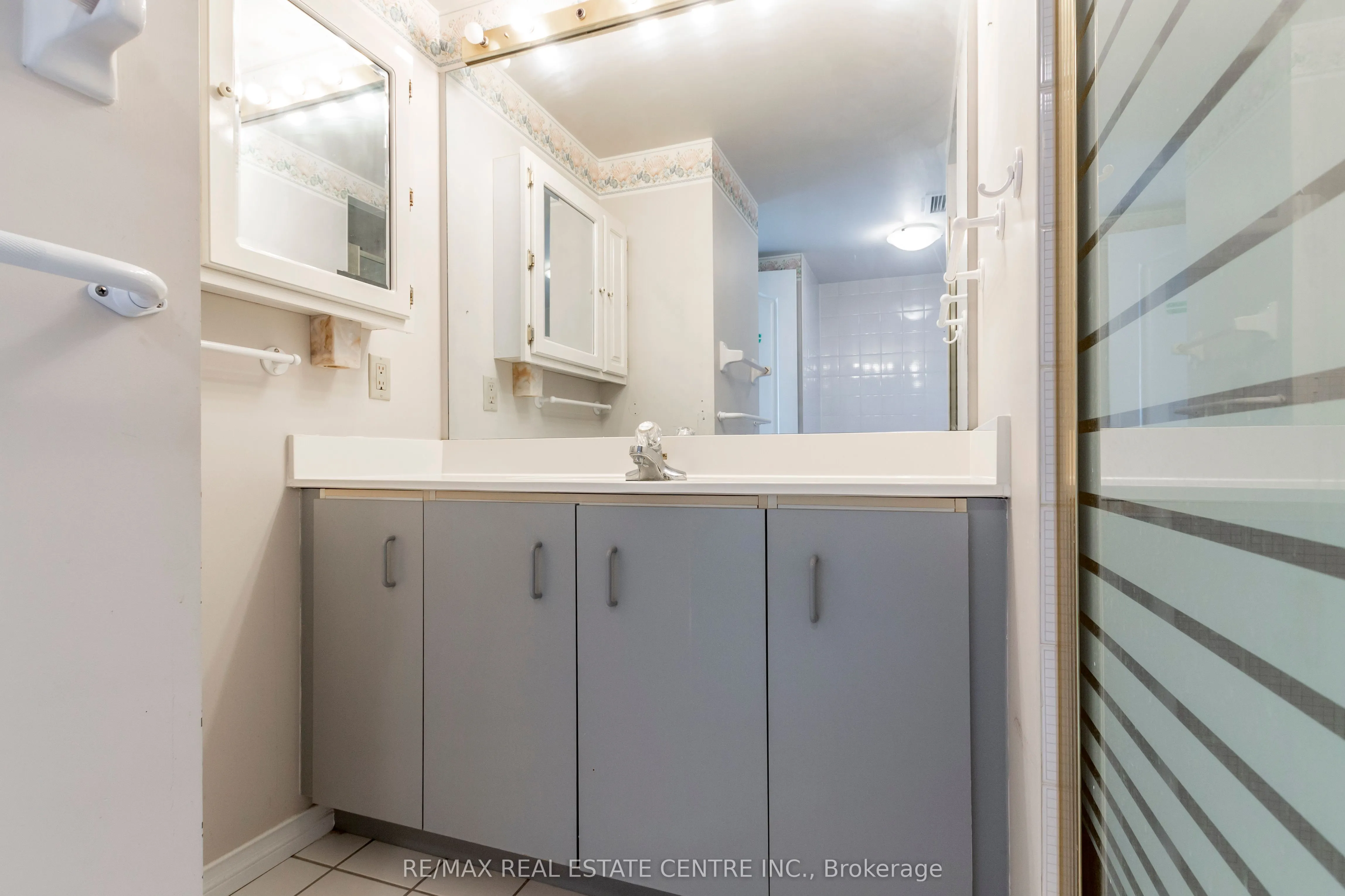 100 Millside Drive, #1109