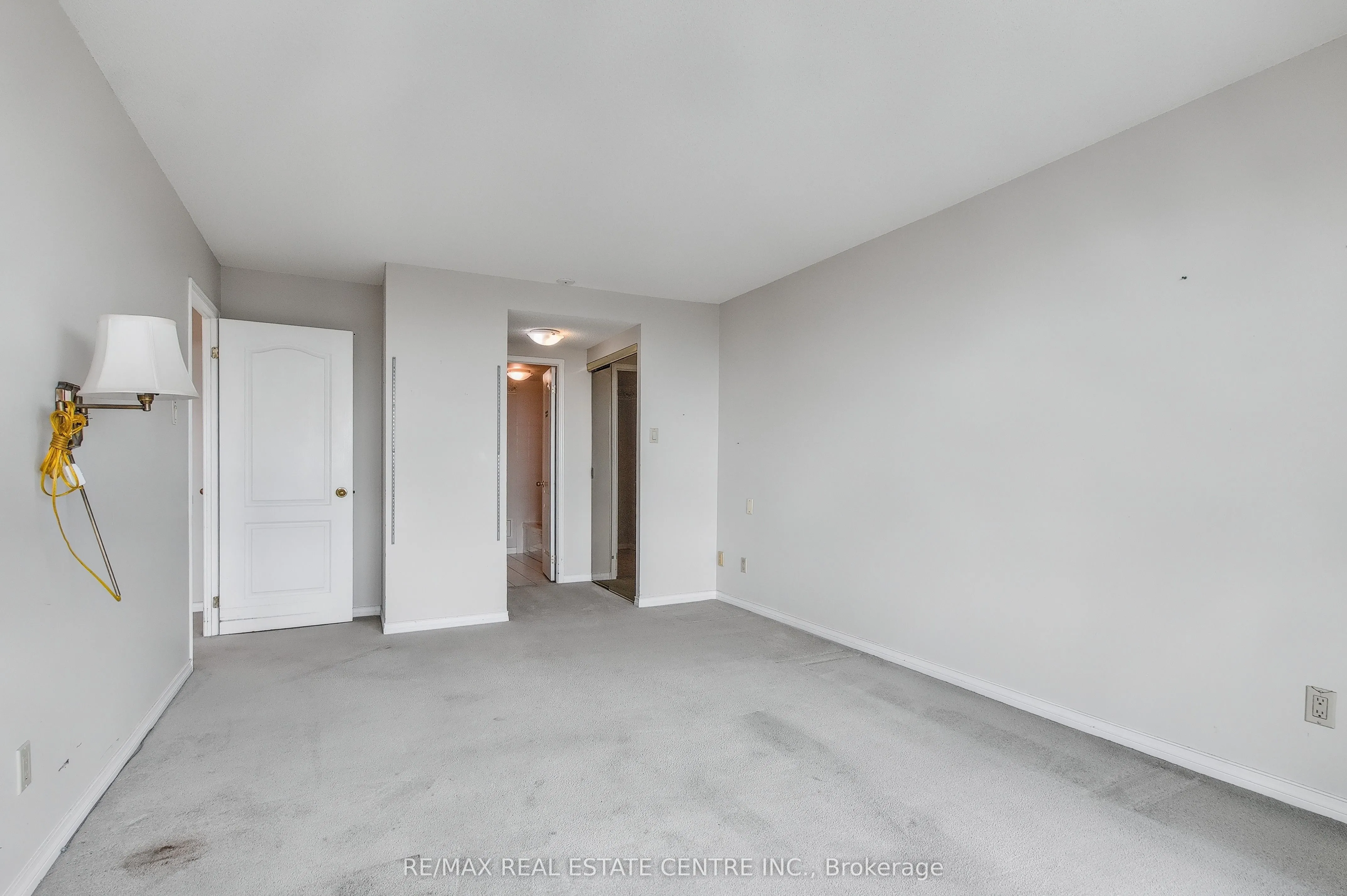 100 Millside Drive, #1109