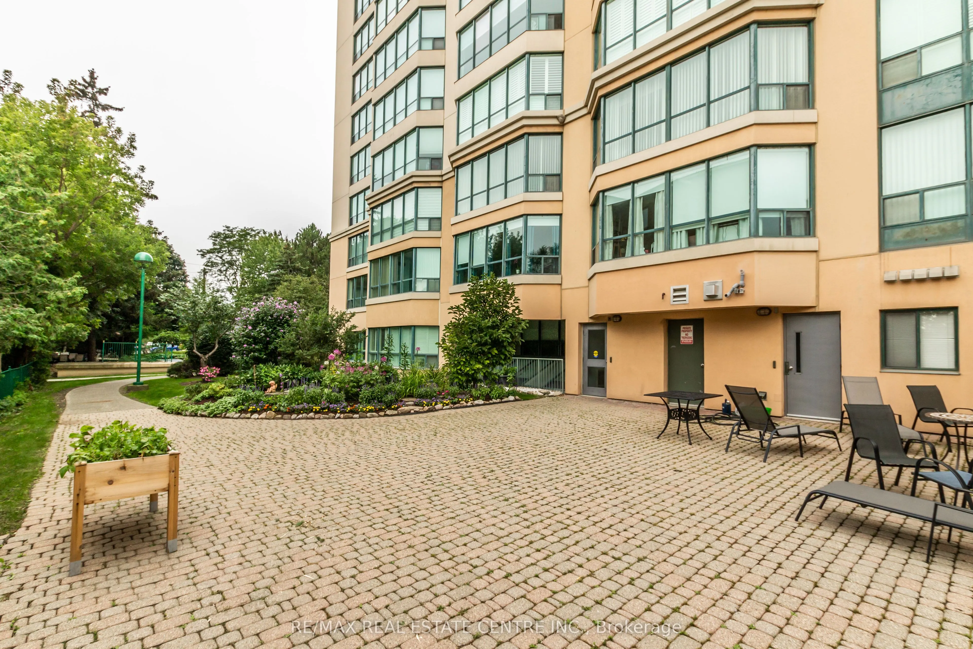 100 Millside Drive, #1109