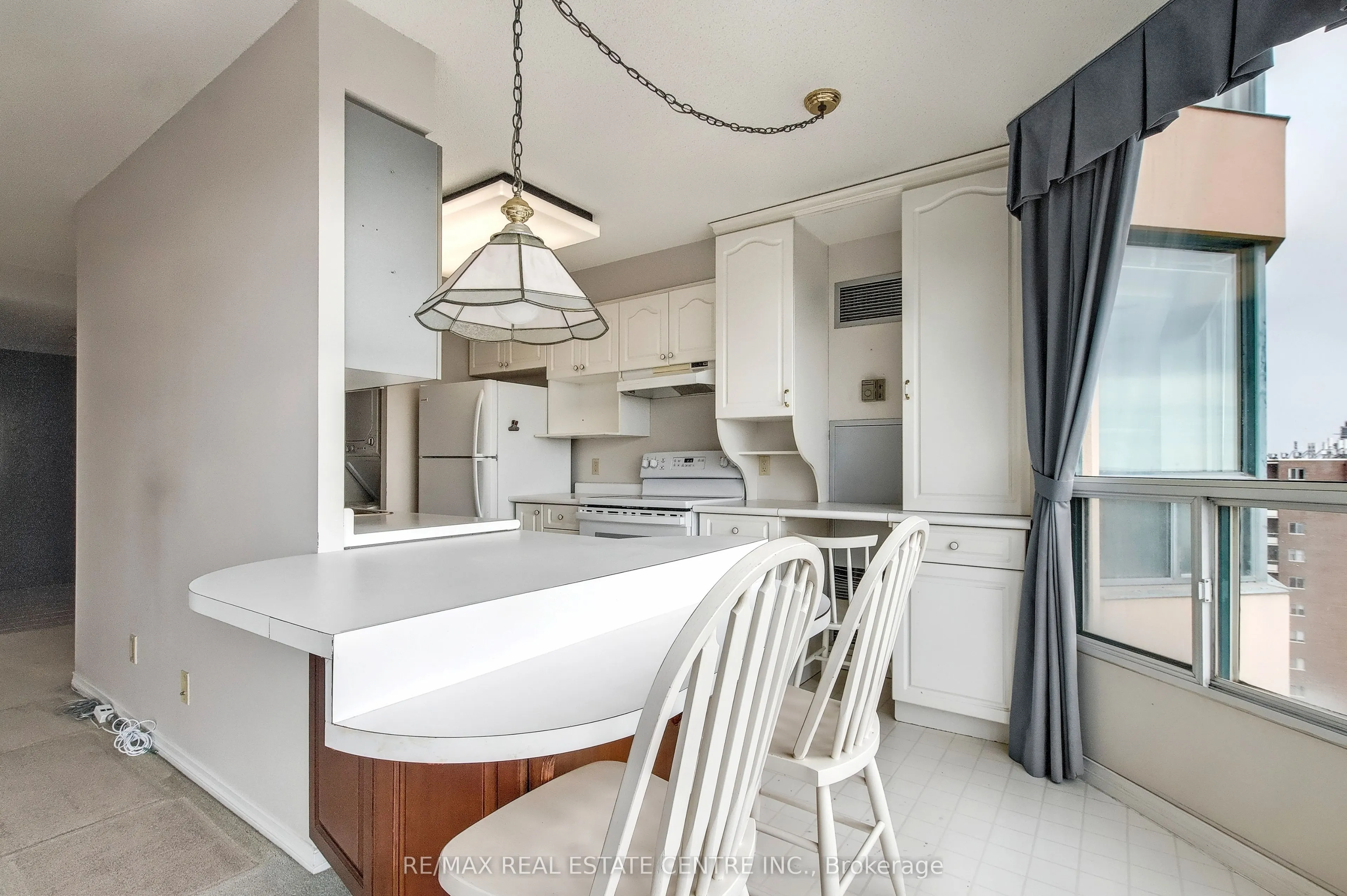 100 Millside Drive, #1109